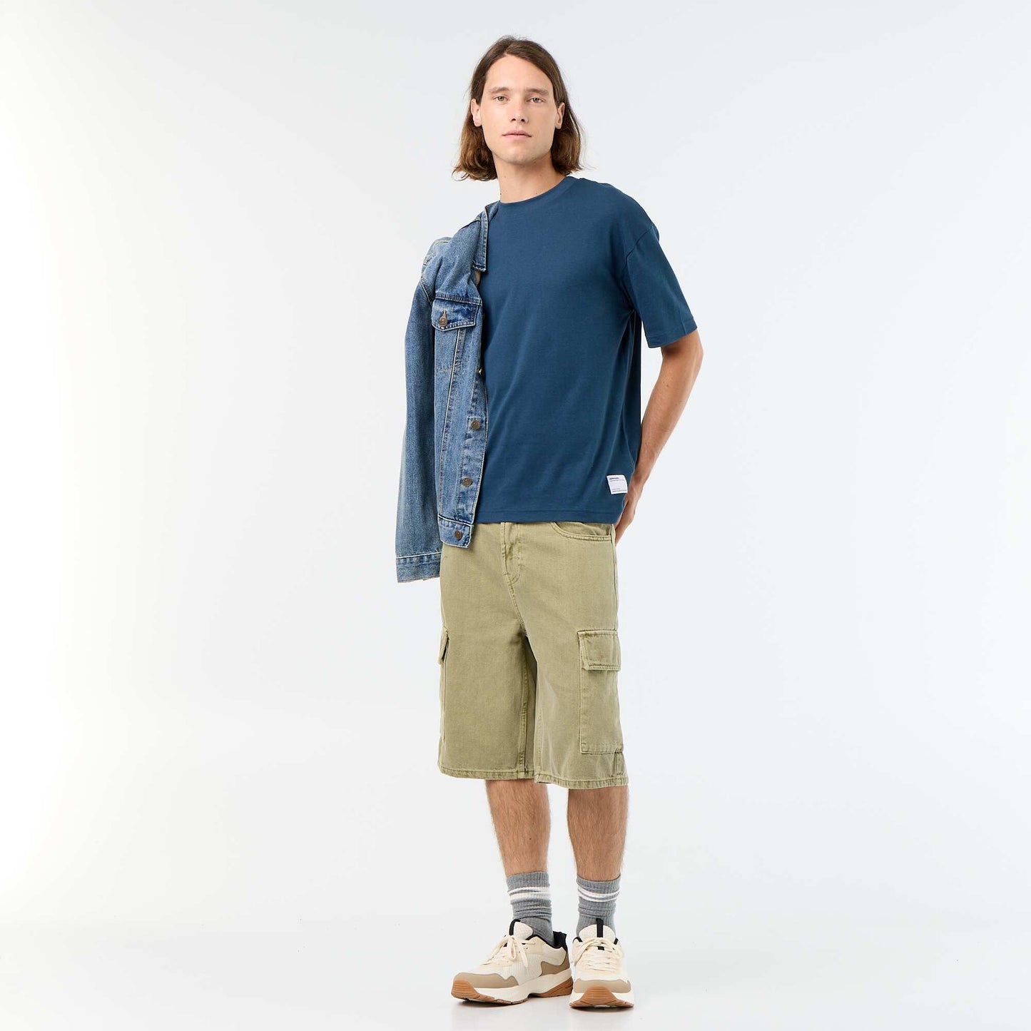 Short uni multipoches KAKI