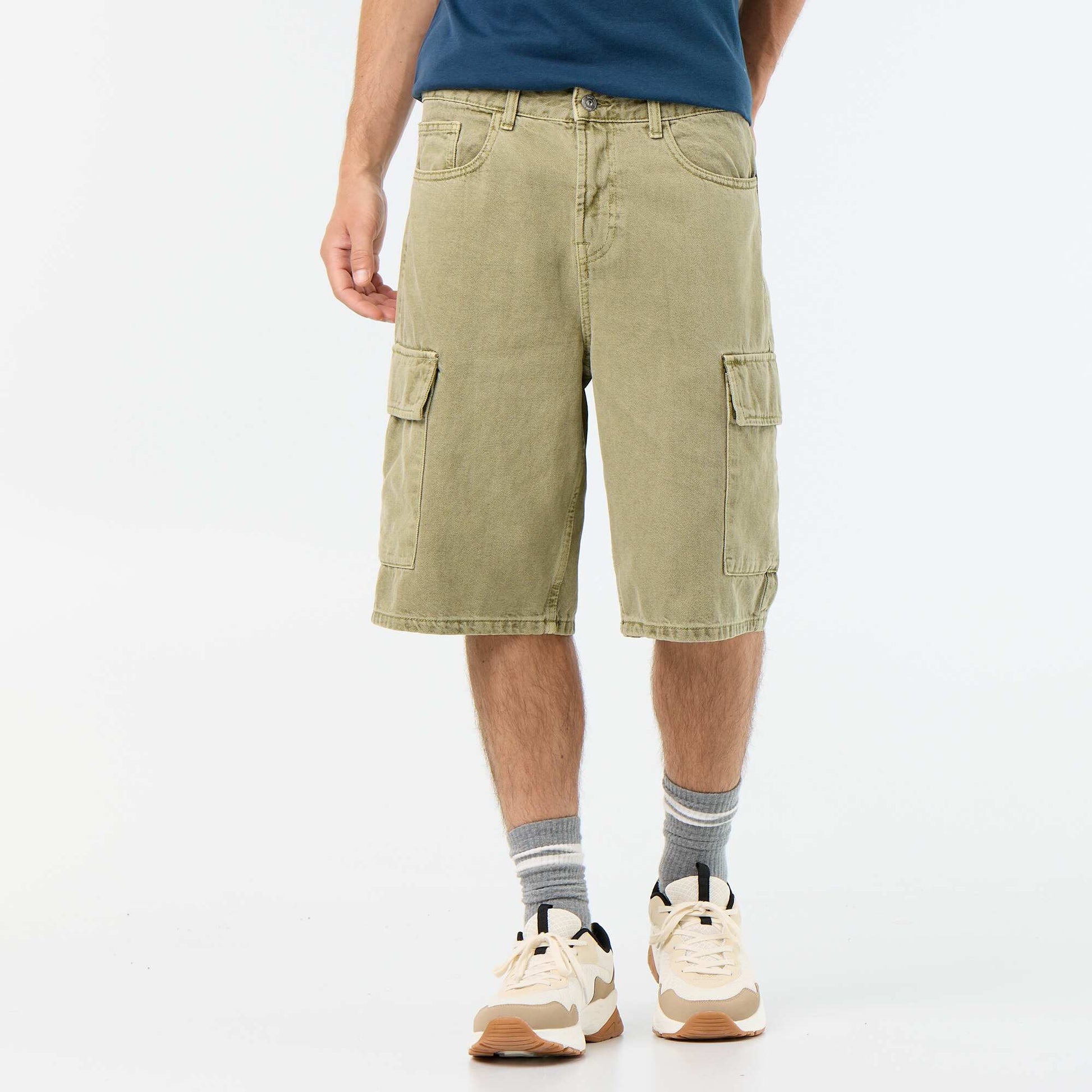Short uni multipoches KAKI