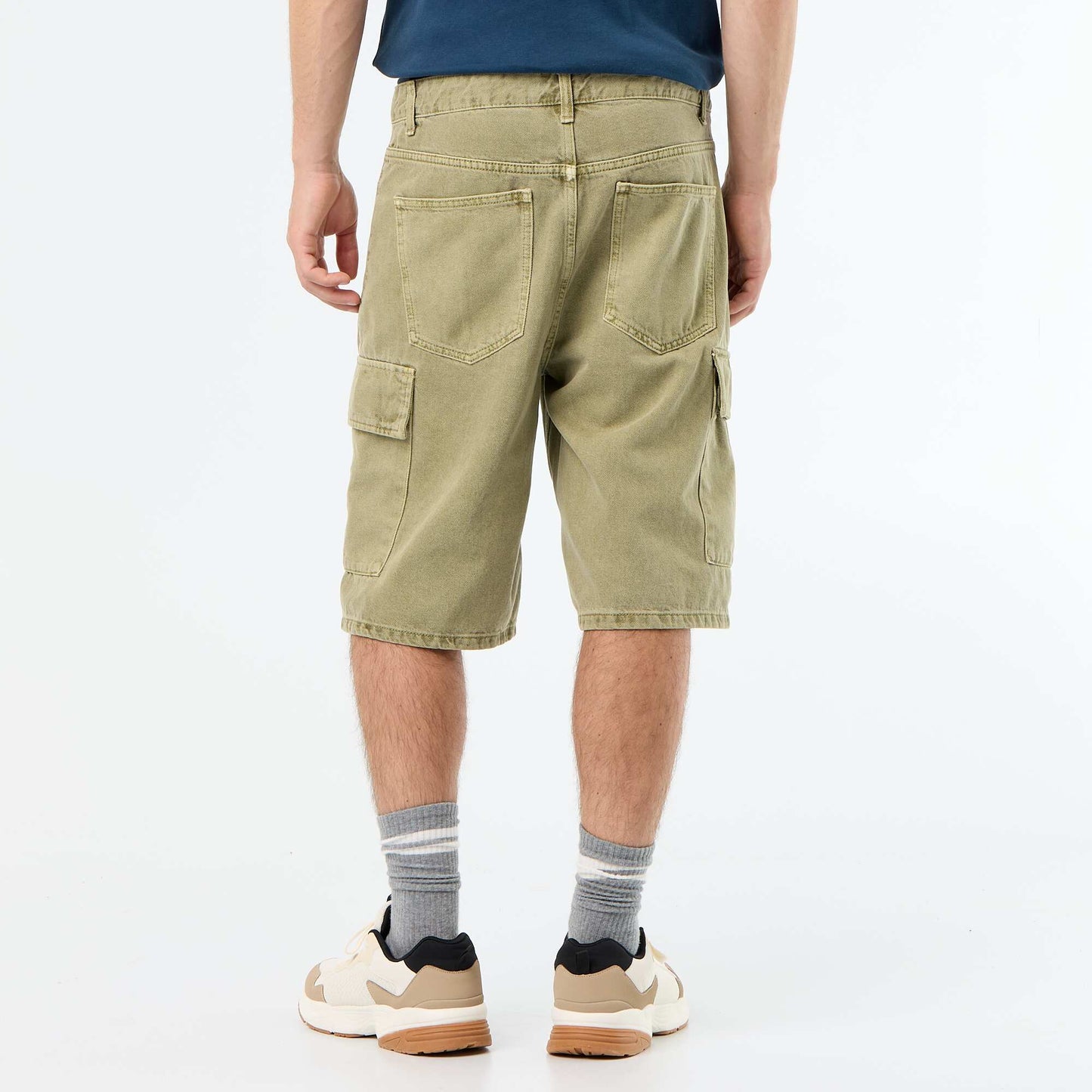 Short uni multipoches KAKI