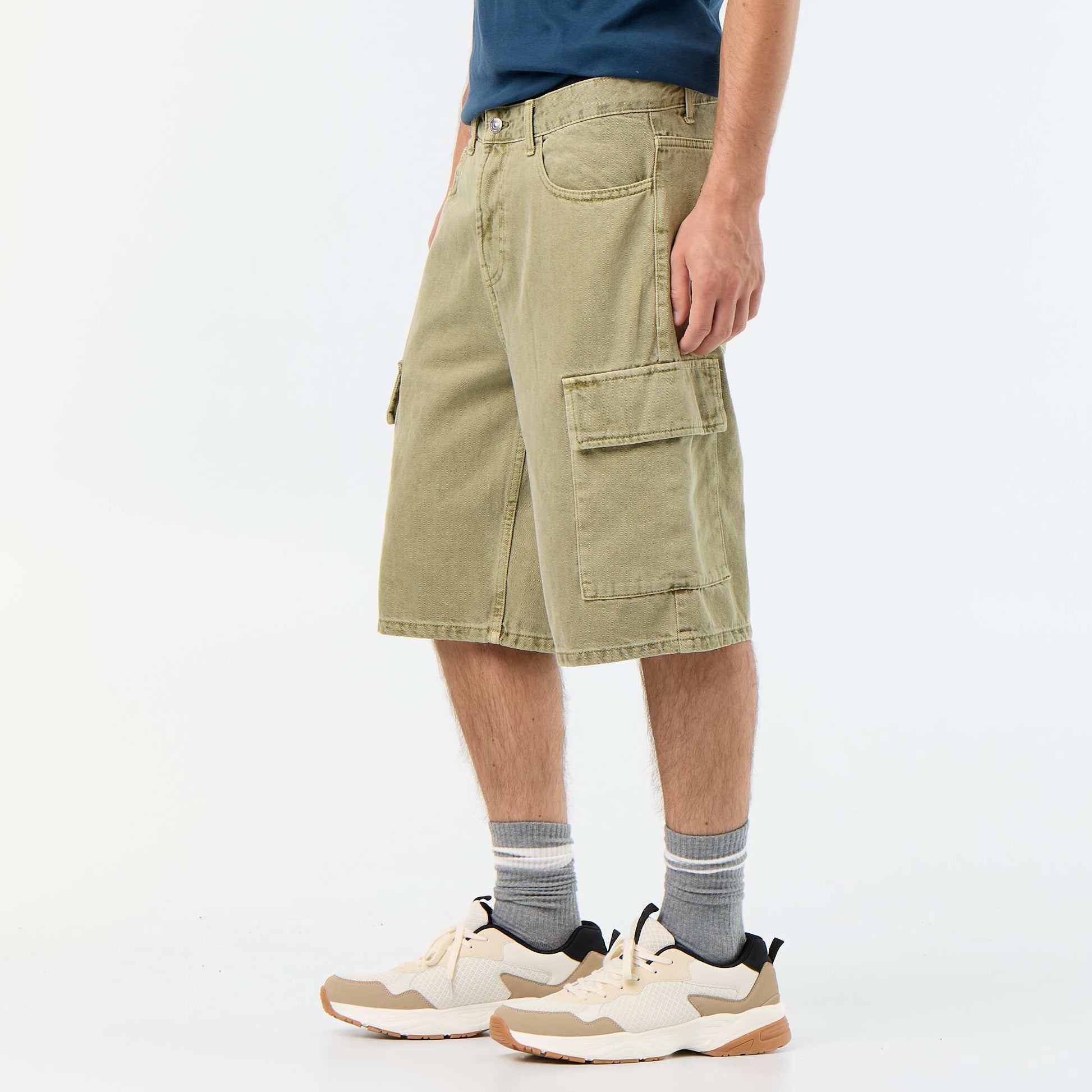 Short uni multipoches KAKI