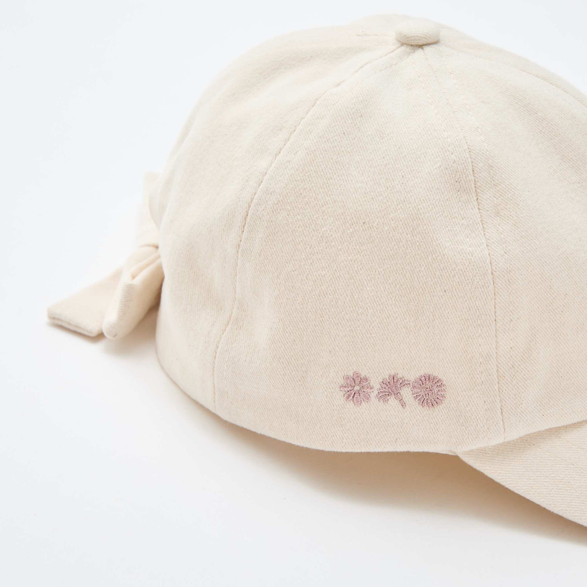 Casquette avec nœud fantaisie à la base BEIGE