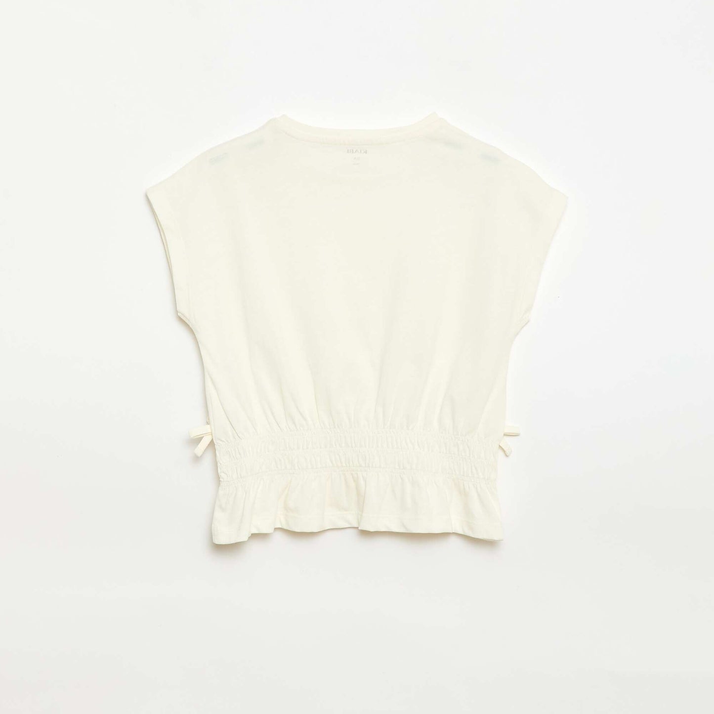 T-shirt avec empiècement smocks et nœuds à la taille ECRU