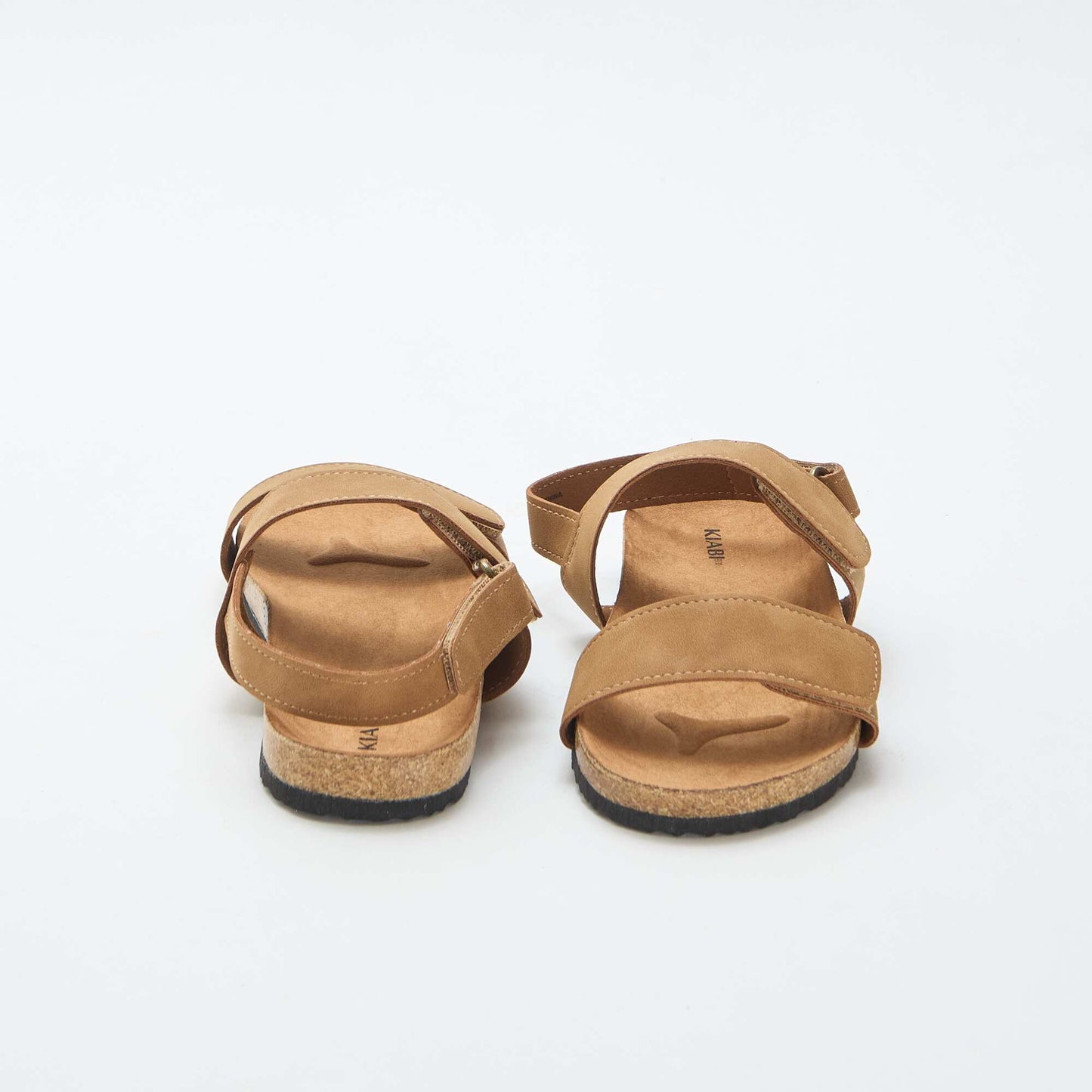 Des sandales à double bride avec scratch MARRON
