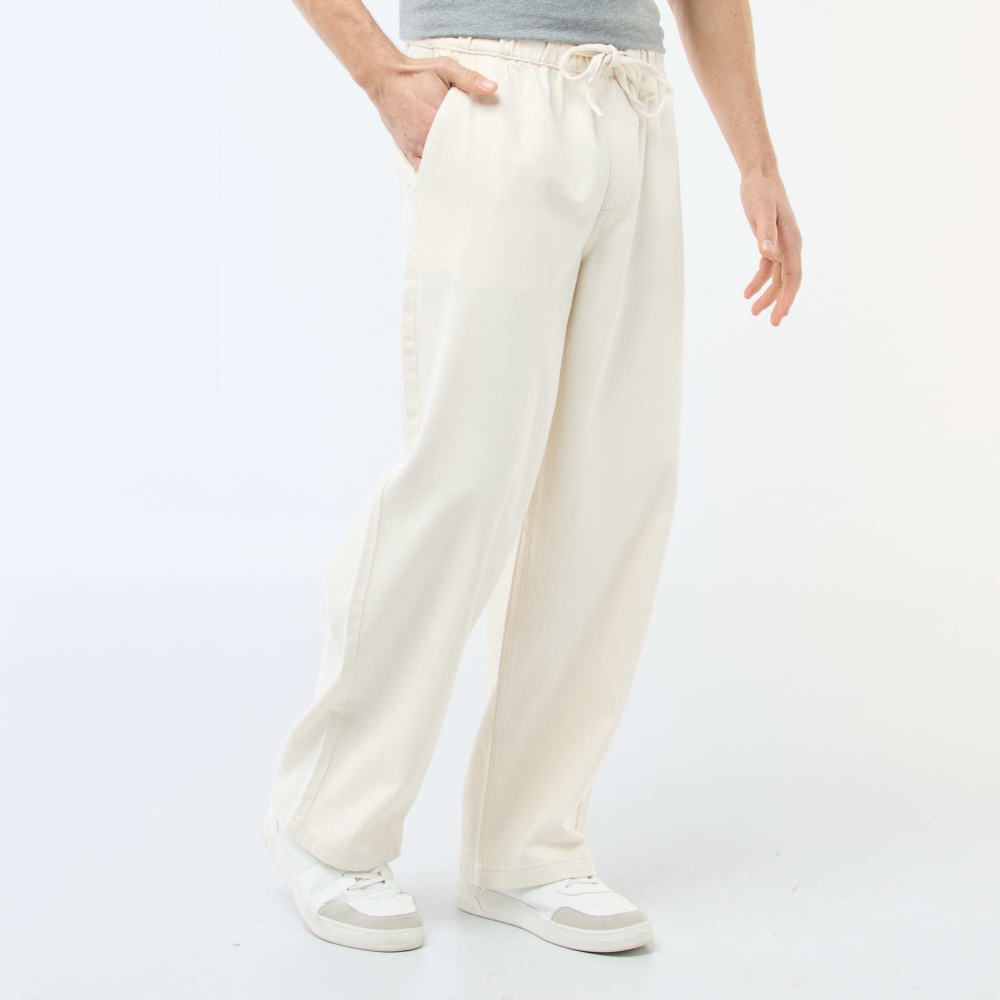 Jean coupe large avec taille élastiquée BLANC