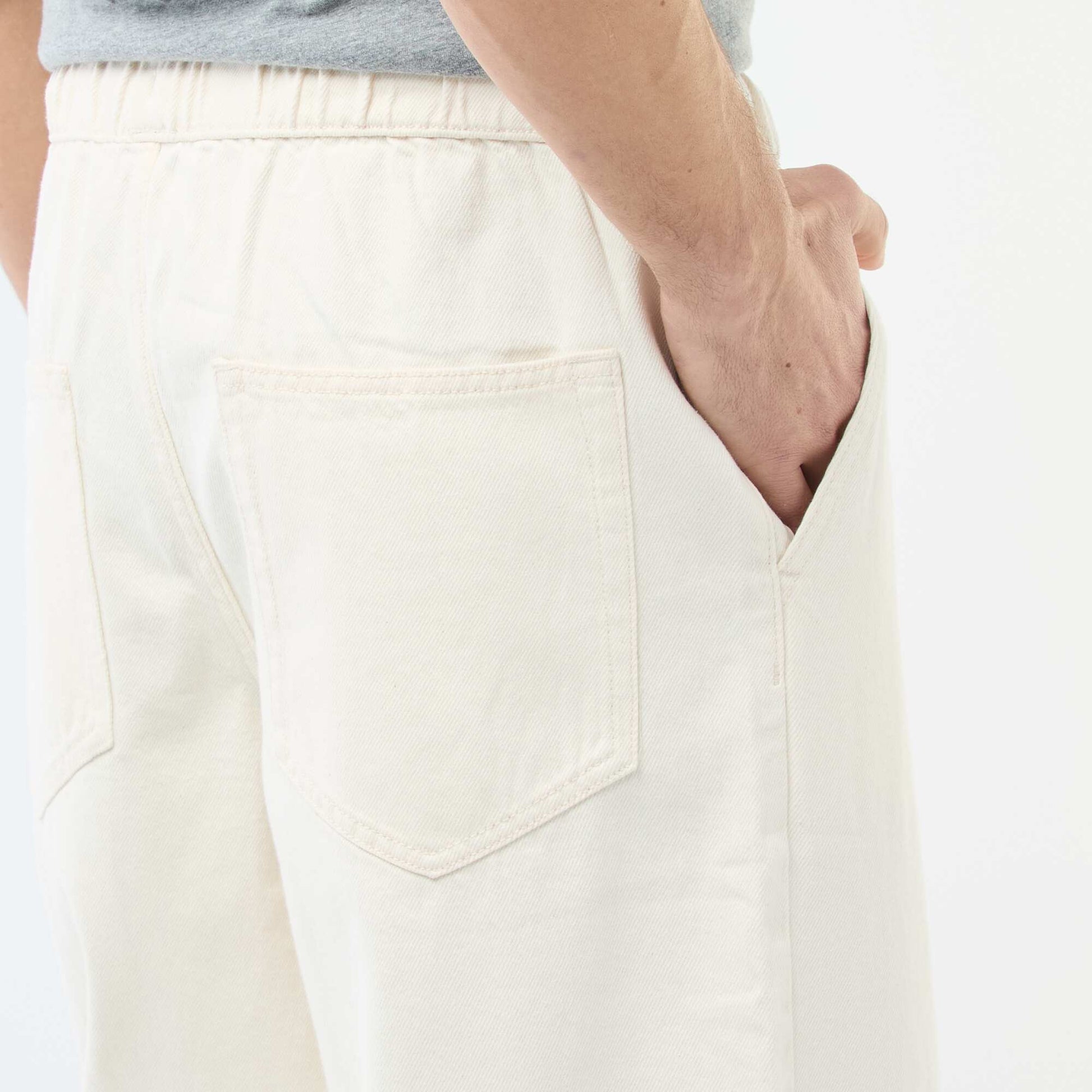 Jean coupe large avec taille élastiquée BLANC
