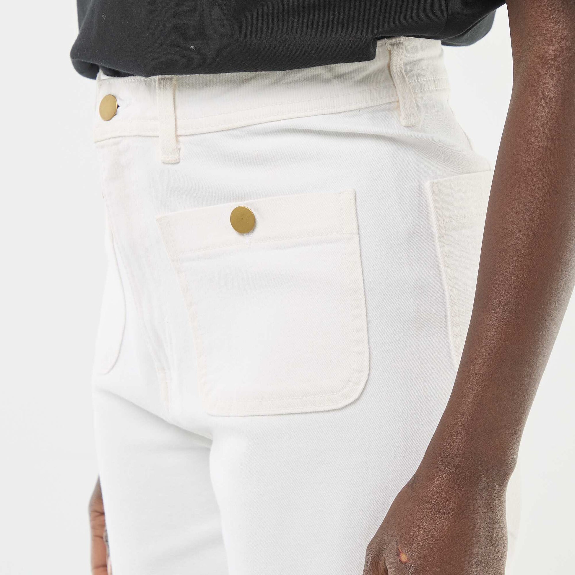 Pantalon denim cropped avec boutons BLANC