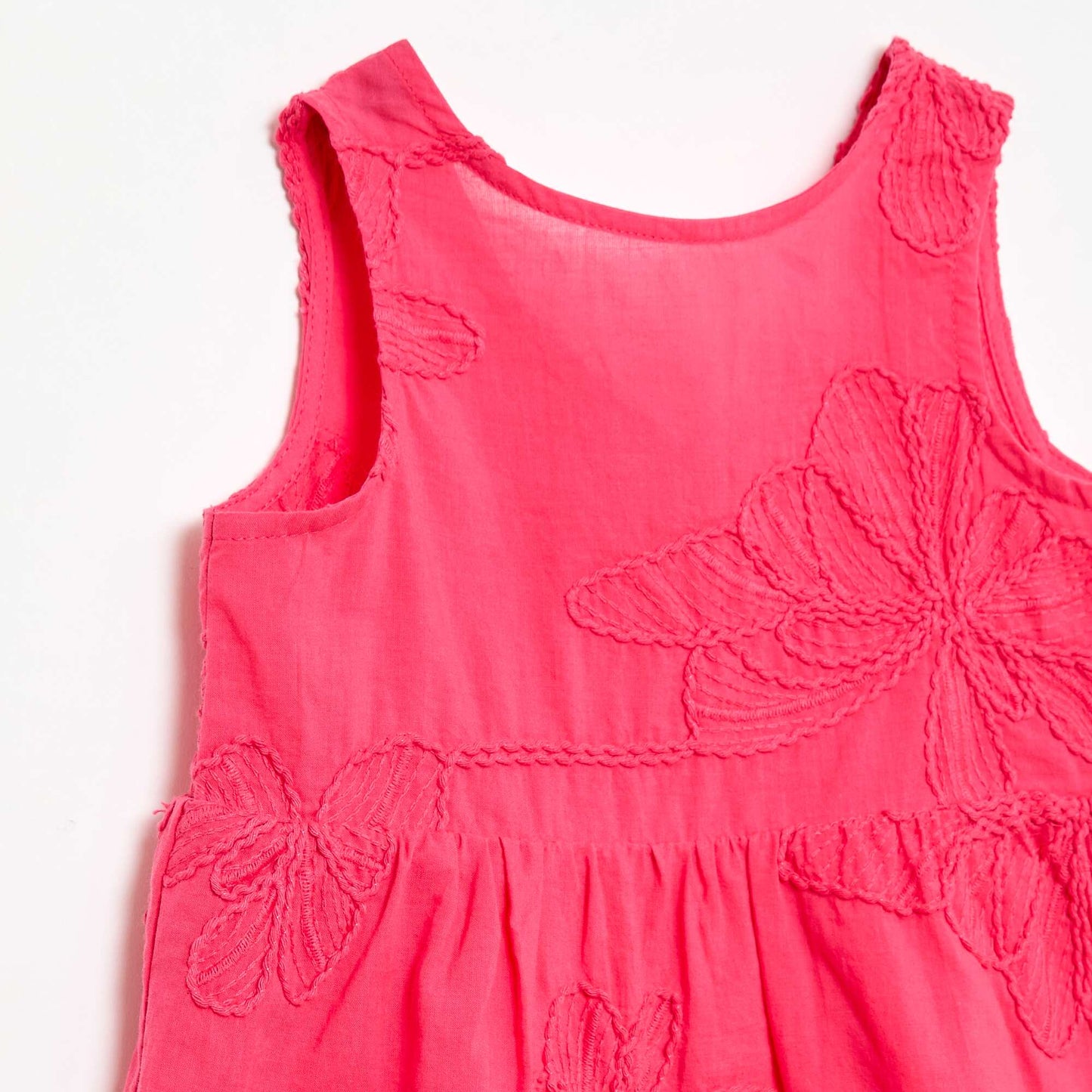 Robe avec broderies fleurs ROSE