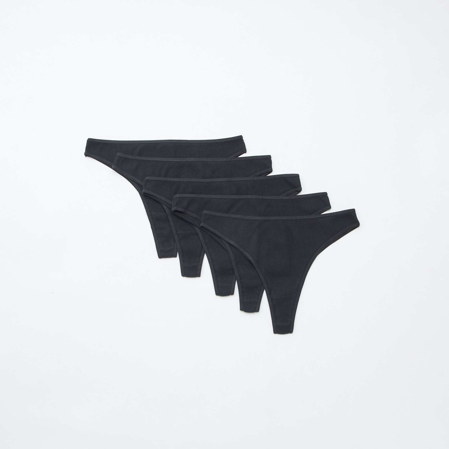 Lot de 5 tangas en maille côtelée NOIR