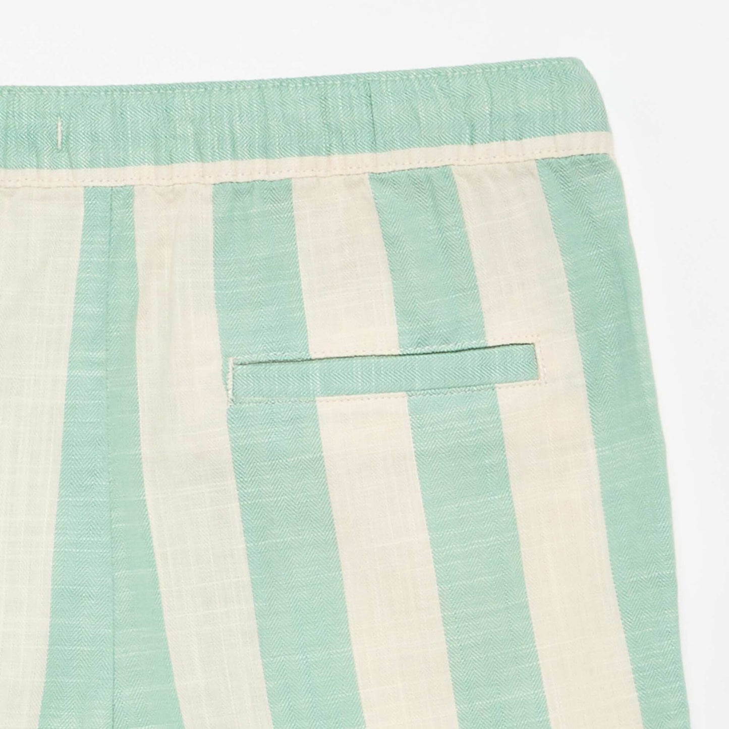 Short à rayures et taille élastiquée VERT
