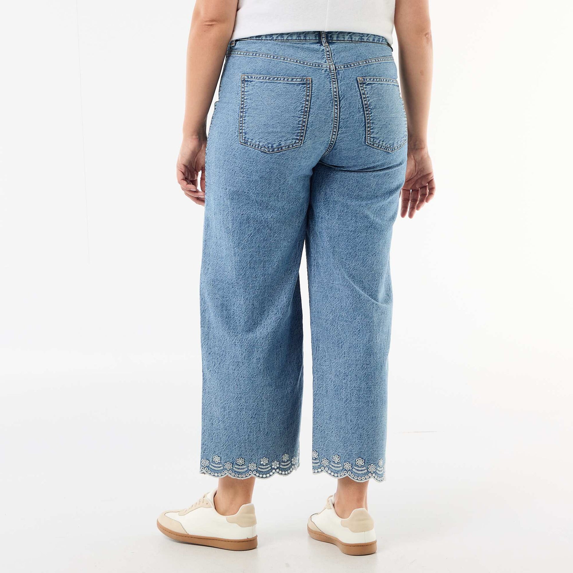 Jean wide leg taille haute avec poches plaquées devant et au dos STONE