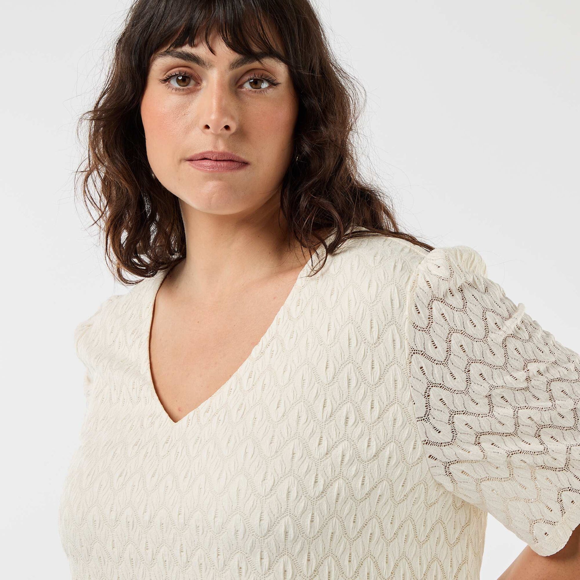 Tee-shirt en dentelle ajourée BEIGE