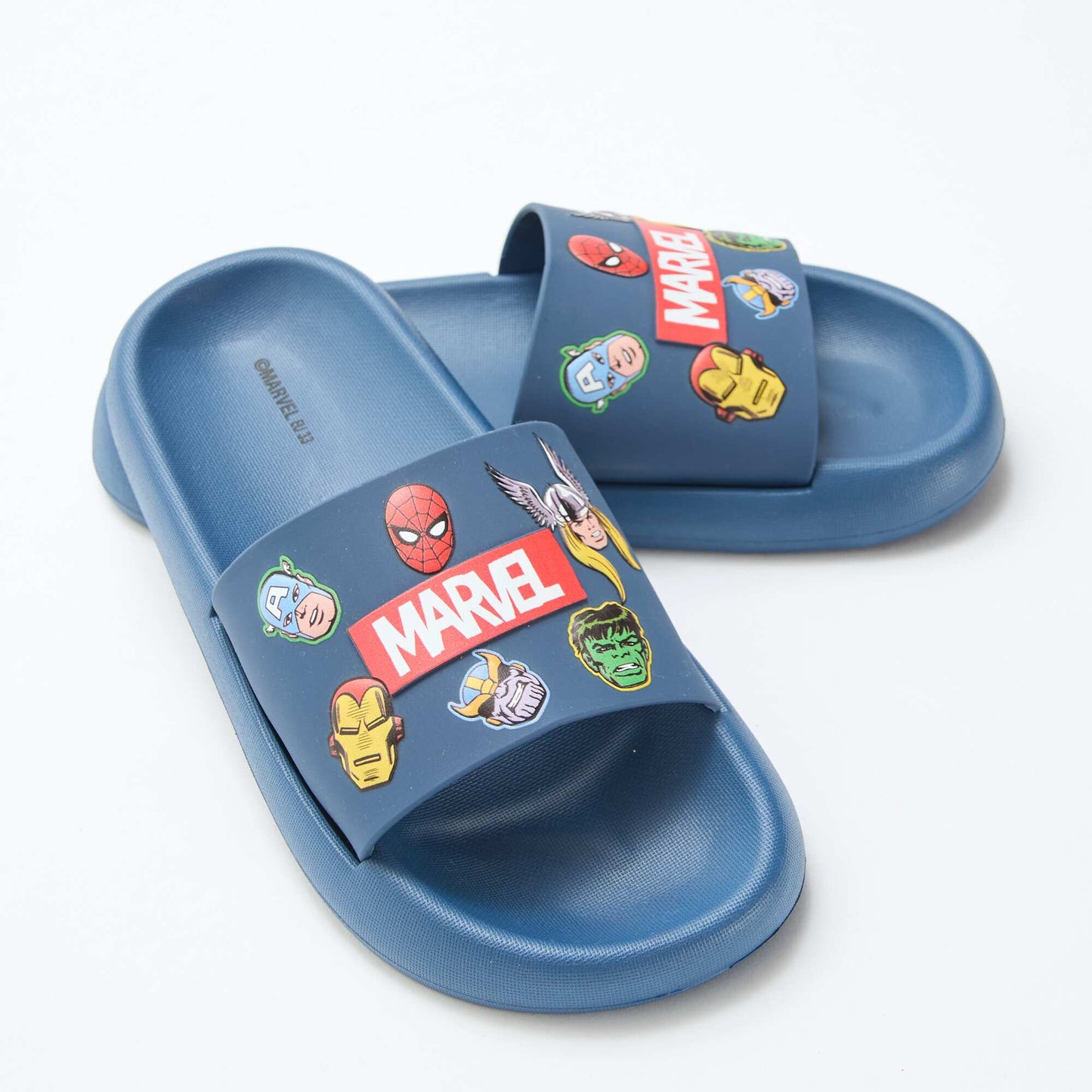 Paire de mules animées 'Marvel' 'Avengers' NOIR
