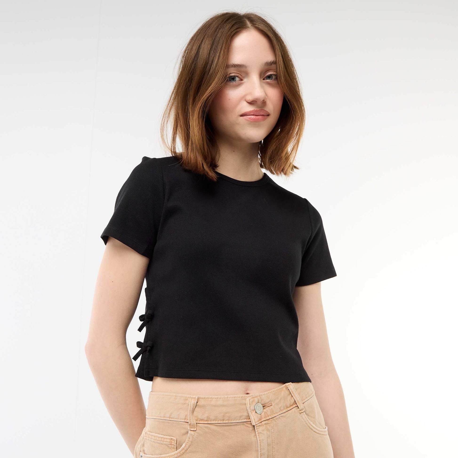 Tee-shirt cropped côtelé avec noeuds NOIR