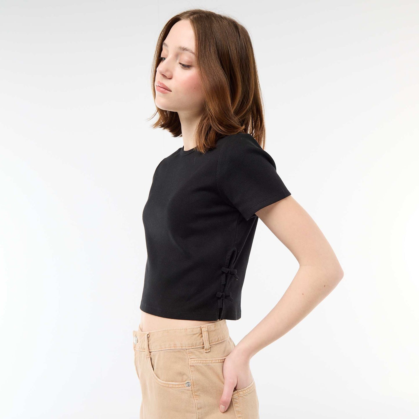 Tee-shirt cropped côtelé avec noeuds NOIR