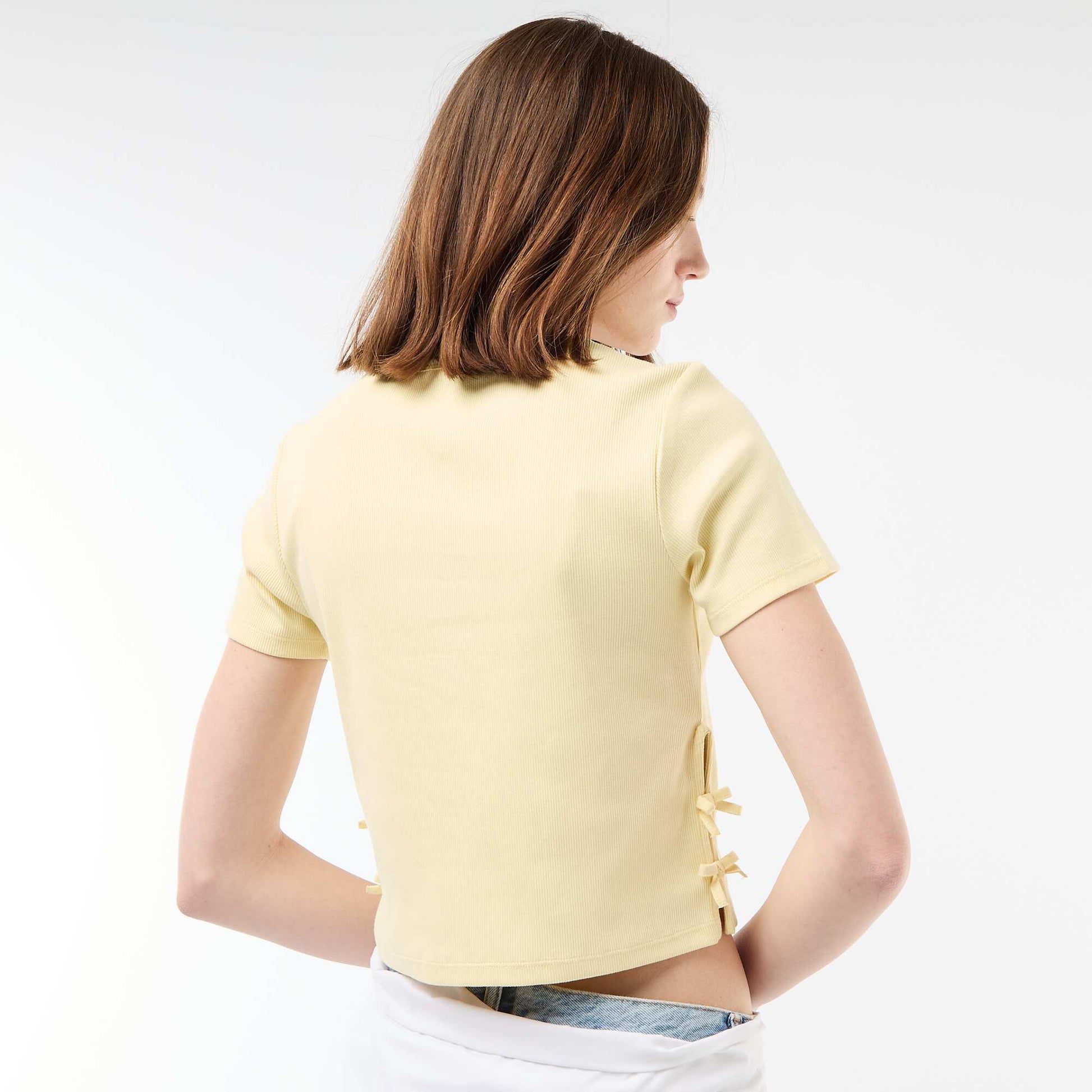 Tee-shirt cropped côtelé avec noeuds JAUNE
