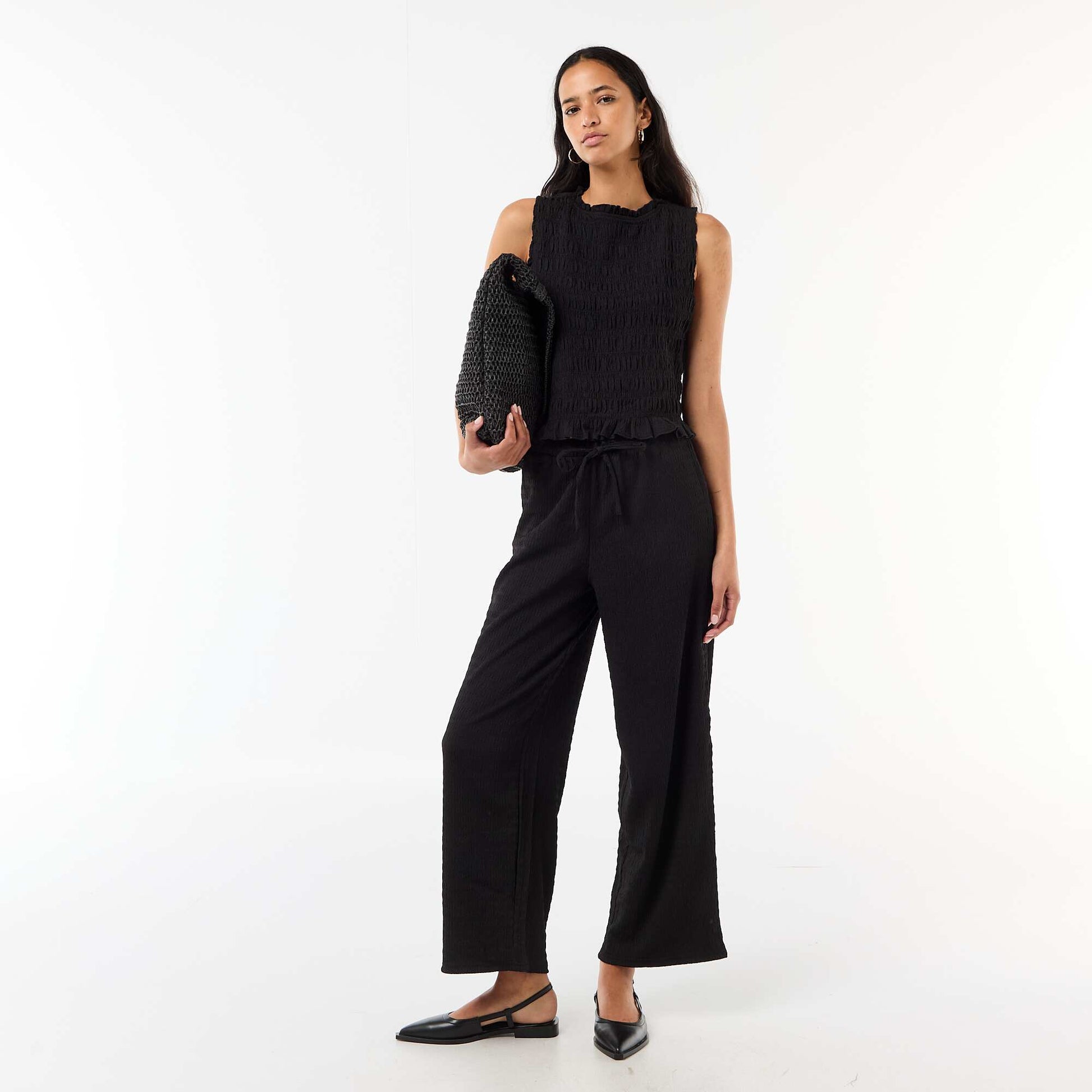 Pantalon large ne maille smockée NOIR