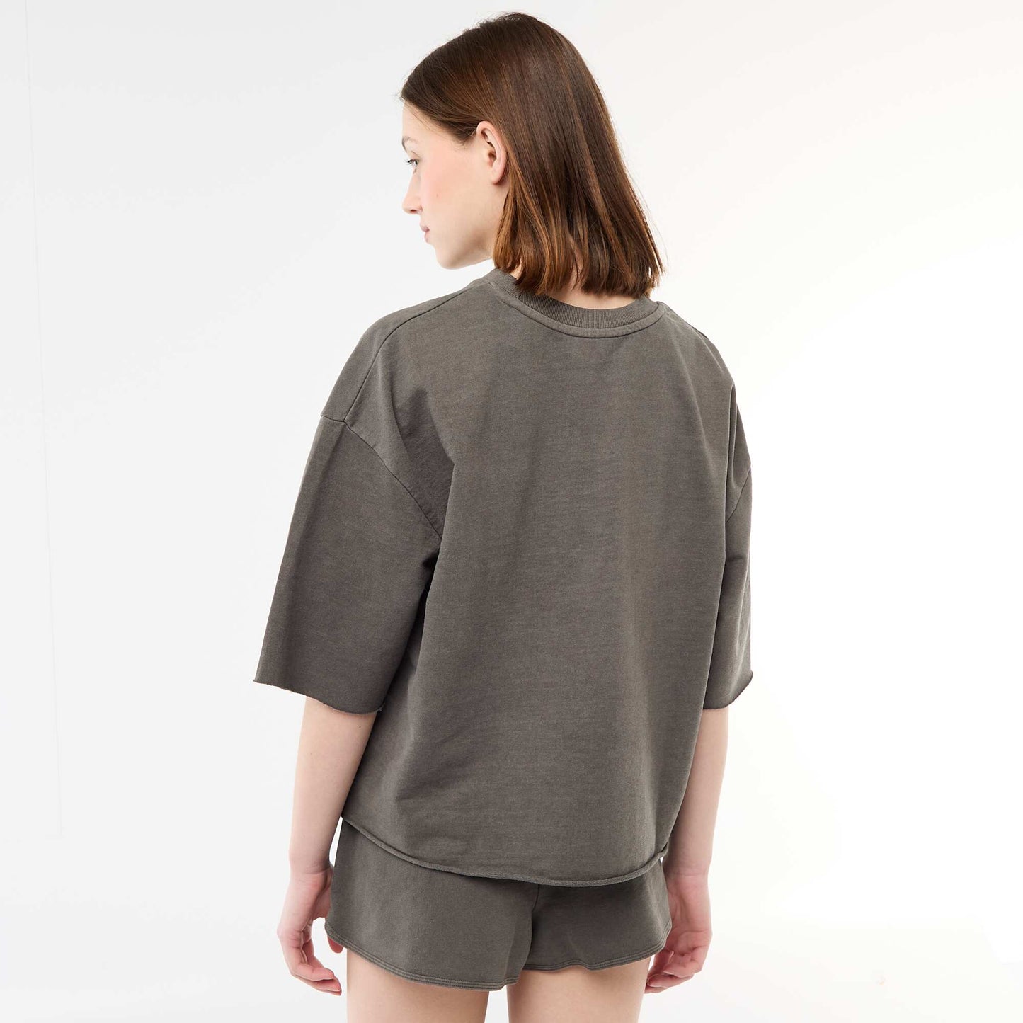 Tee-shirt oversize avec inscription GRIS
