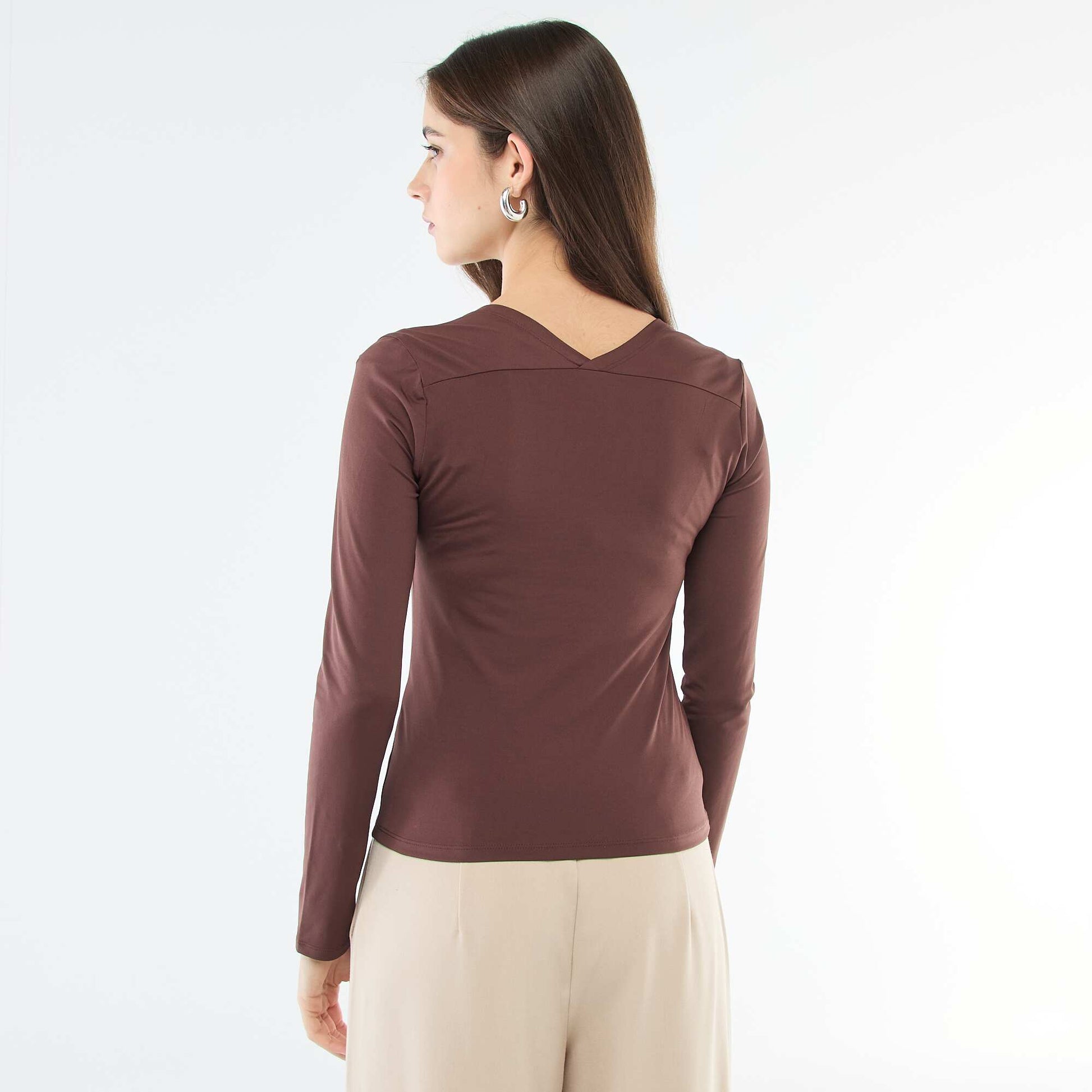 T-shirt stretch uni à manches longues et col carré MARRON