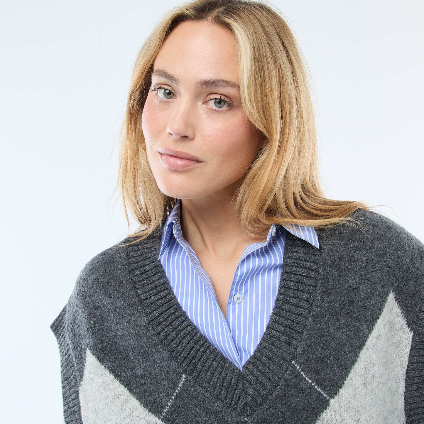 Pull sans manches à motifs losanges GRIS