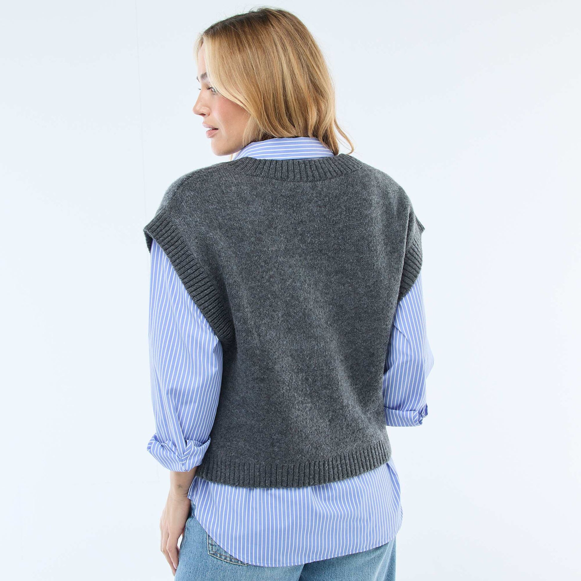 Pull sans manches à motifs losanges GRIS
