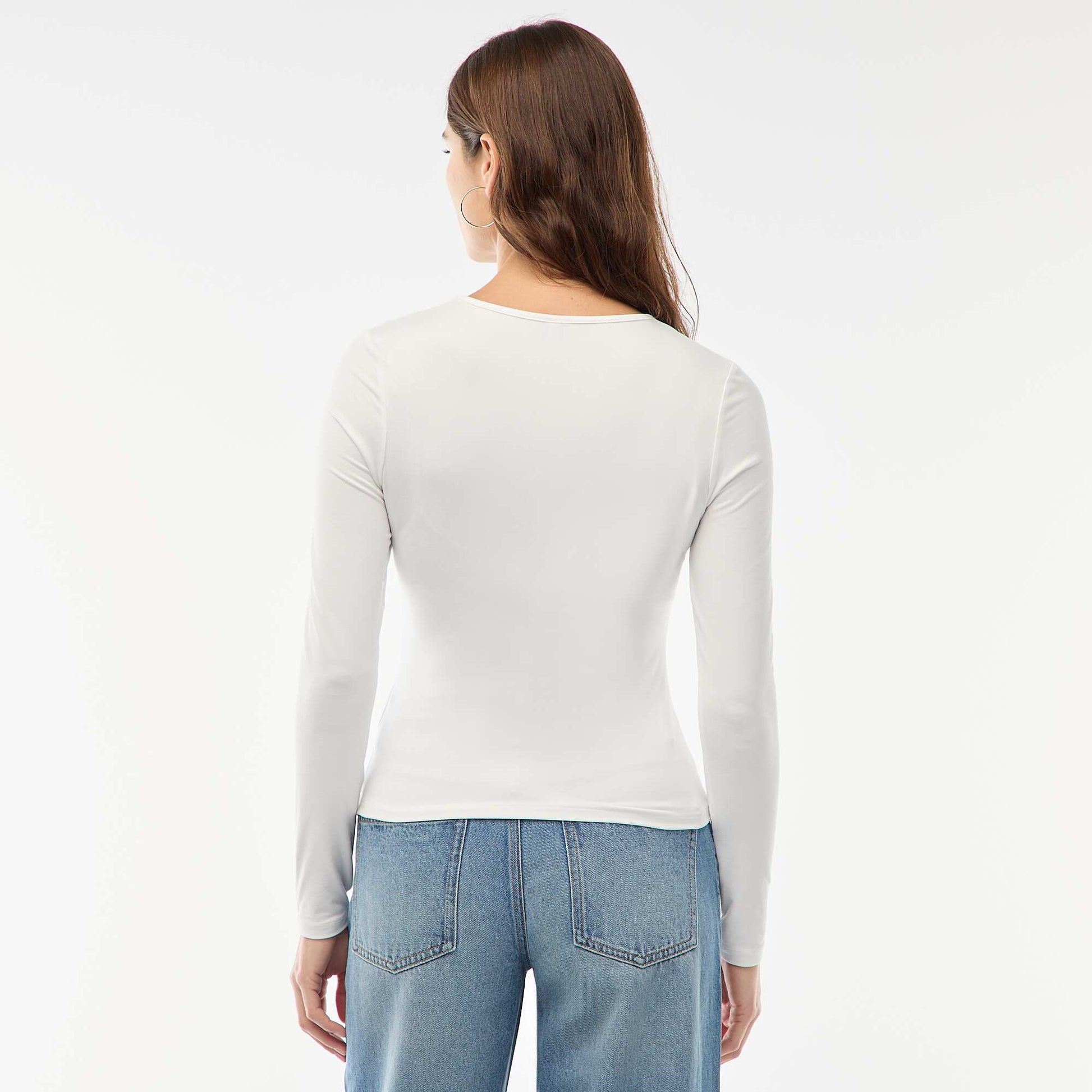 Tee-shirt à manches longues avec bijou doré devant effet twisté BLANC