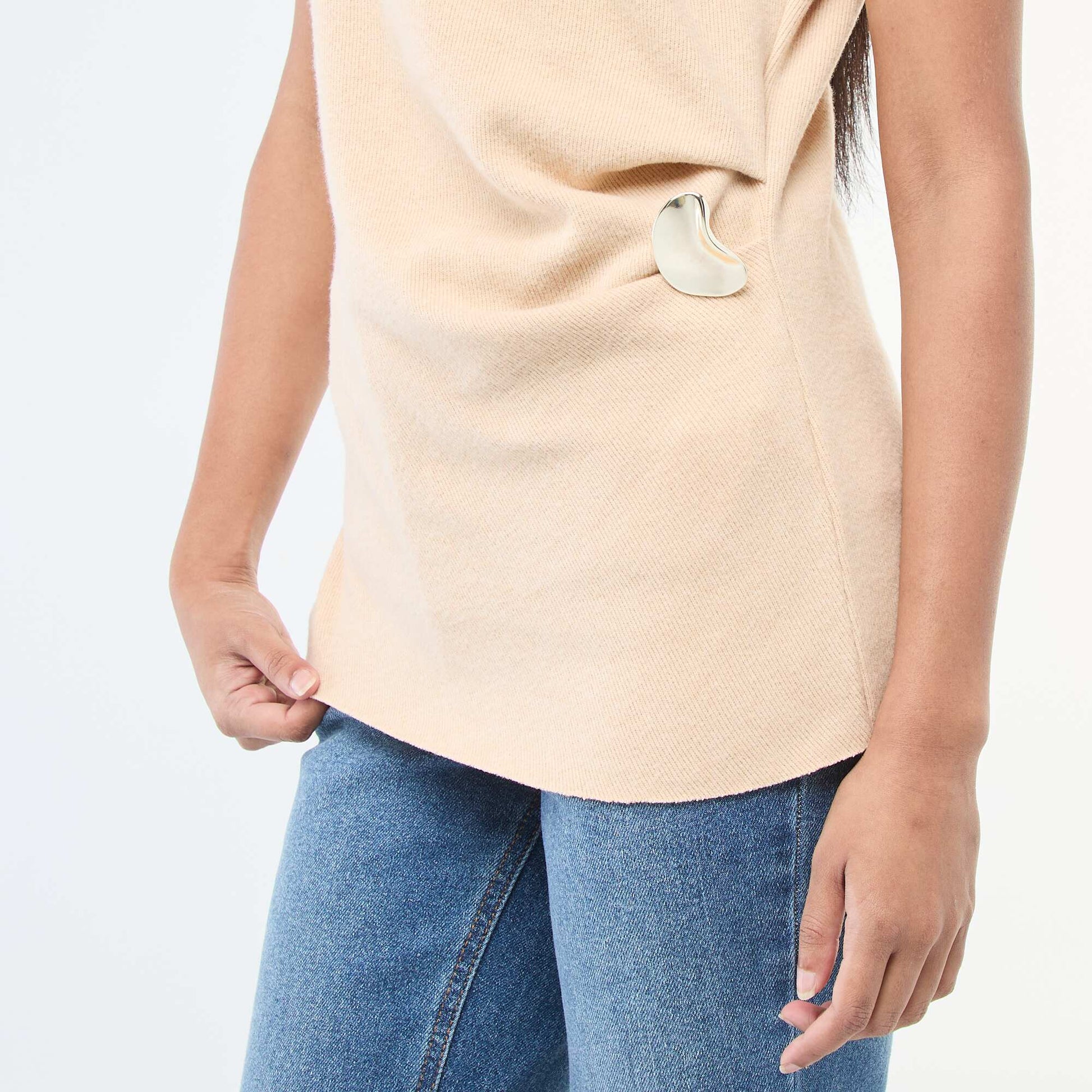 Pull sans manches avec col montant BEIGE