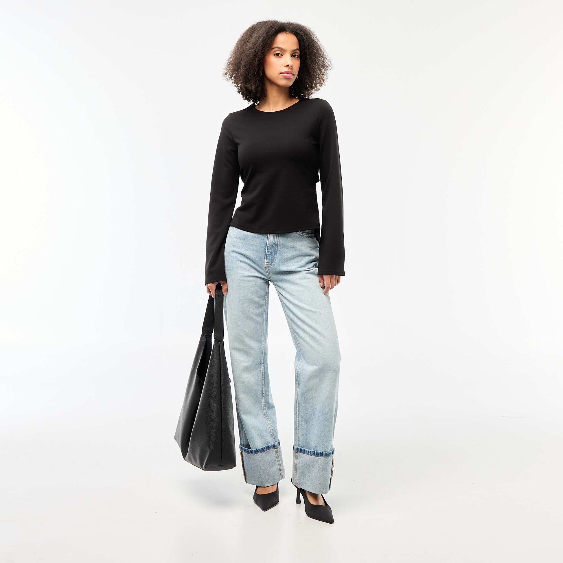 Tee-shirt avec bas du dos ouvert NOIR