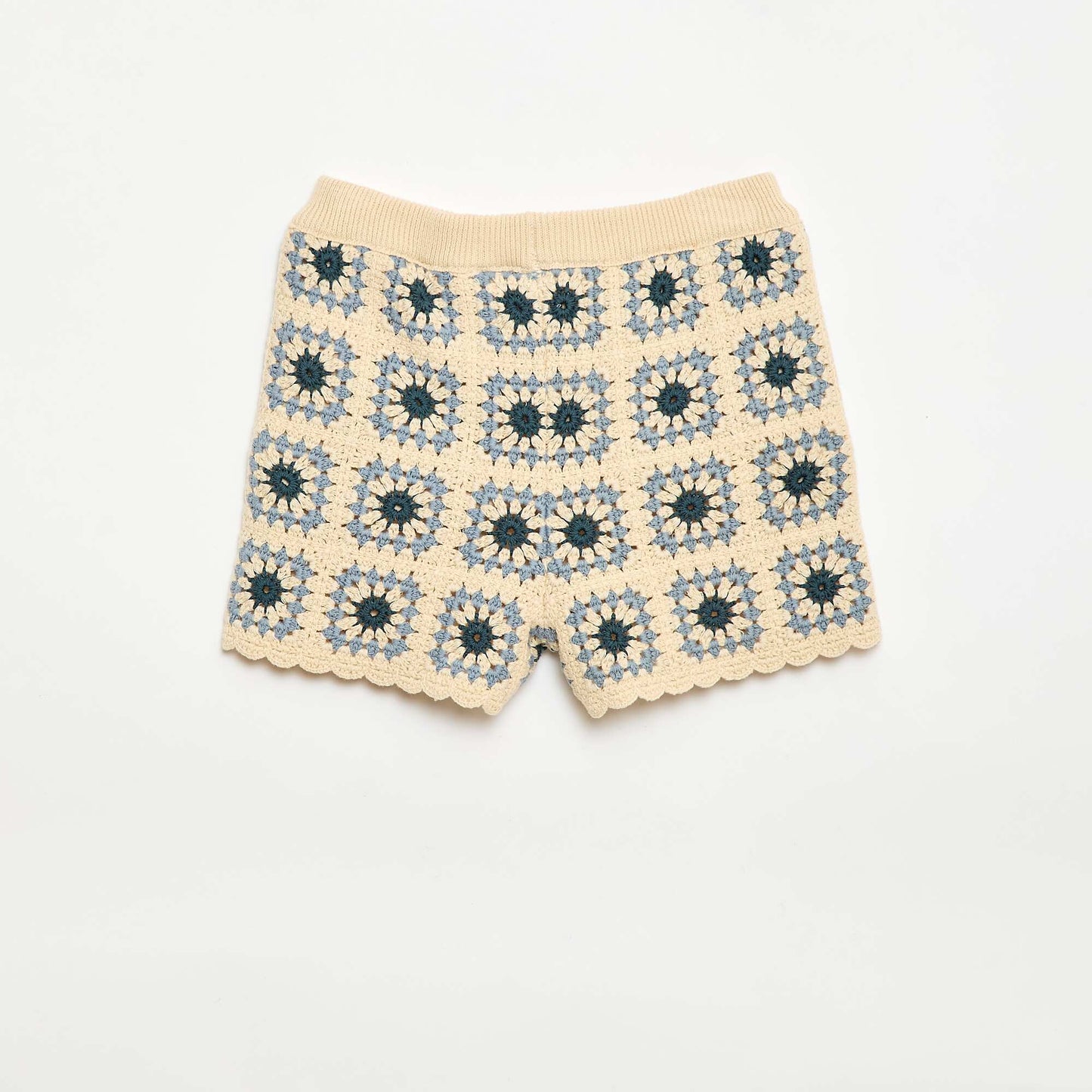 Short en crochet avec motif BEIGE