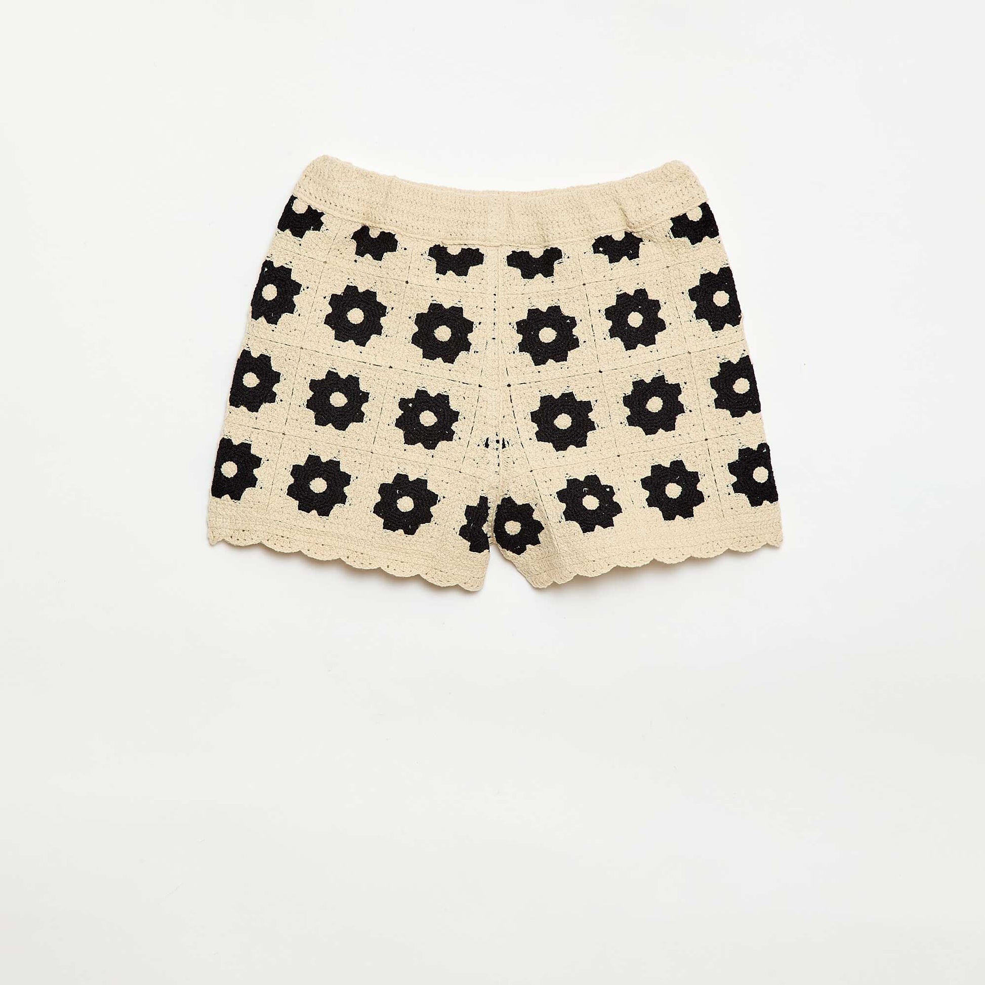 Short en crochet à motif NOIR