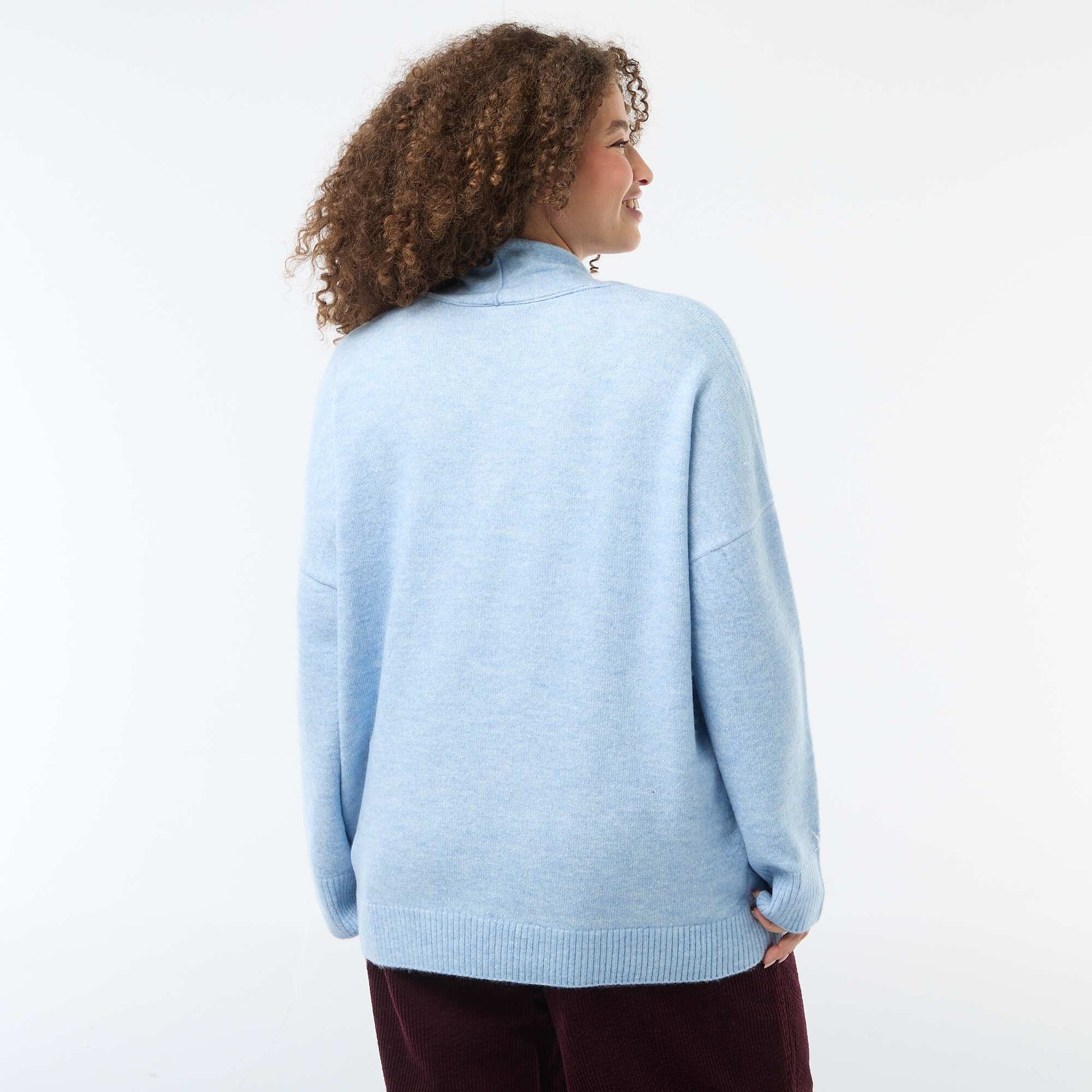 Pull en maille avec écharpe intégrée BLEU
