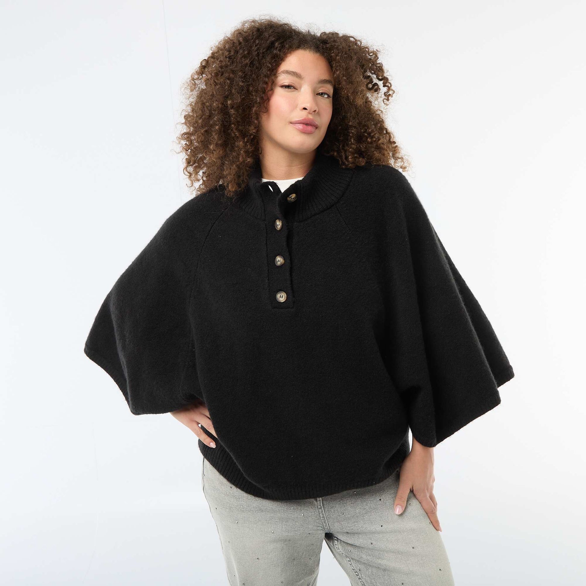 Gilet cape en maille grosse jauge NOIR
