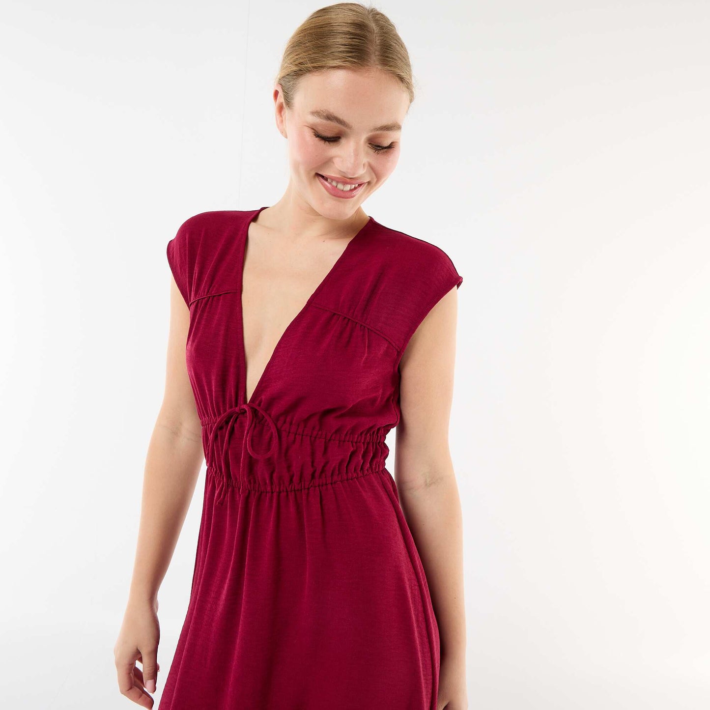 Robe longue sans manches avec nœud ROUGE