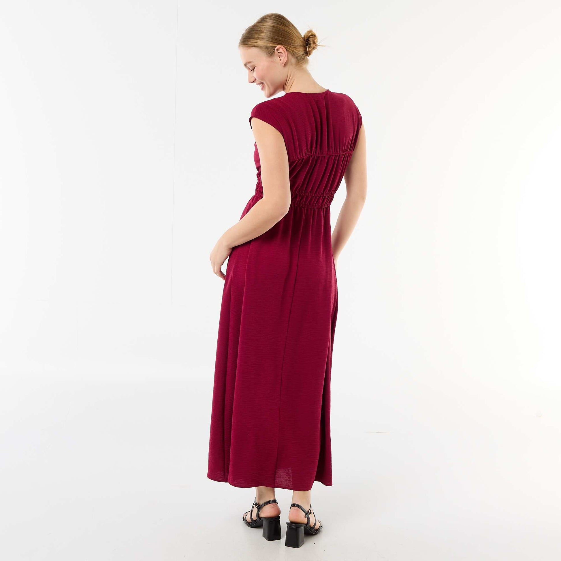 Robe longue sans manches avec nœud ROUGE