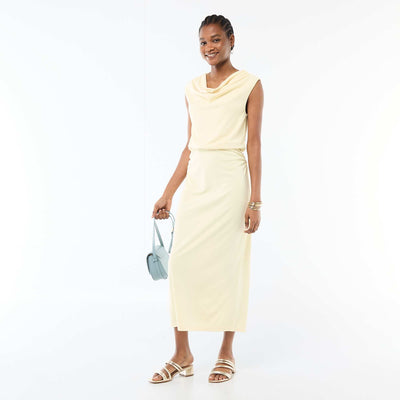 Robe longue drapée avec col bénitier JAUNE