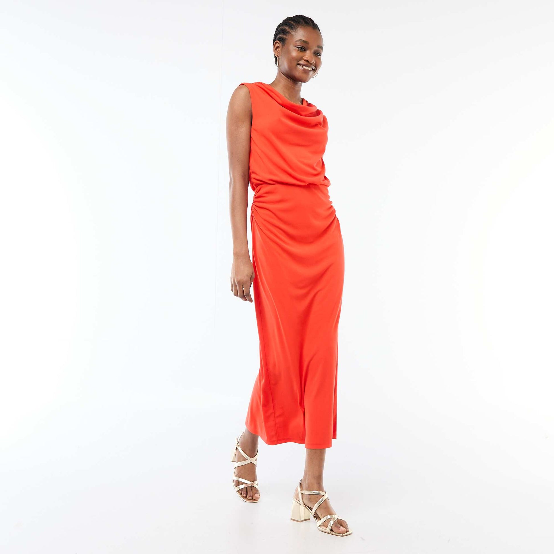 Robe longue drapée avec col bénitier ROUGE