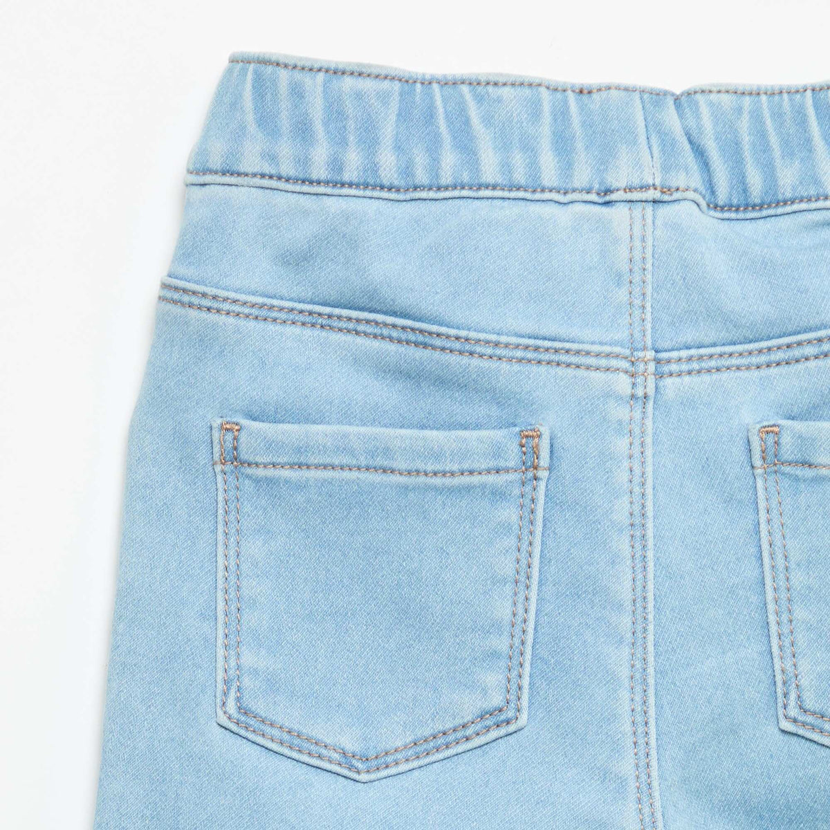 Pantalon denim avec revers à la base BLEU