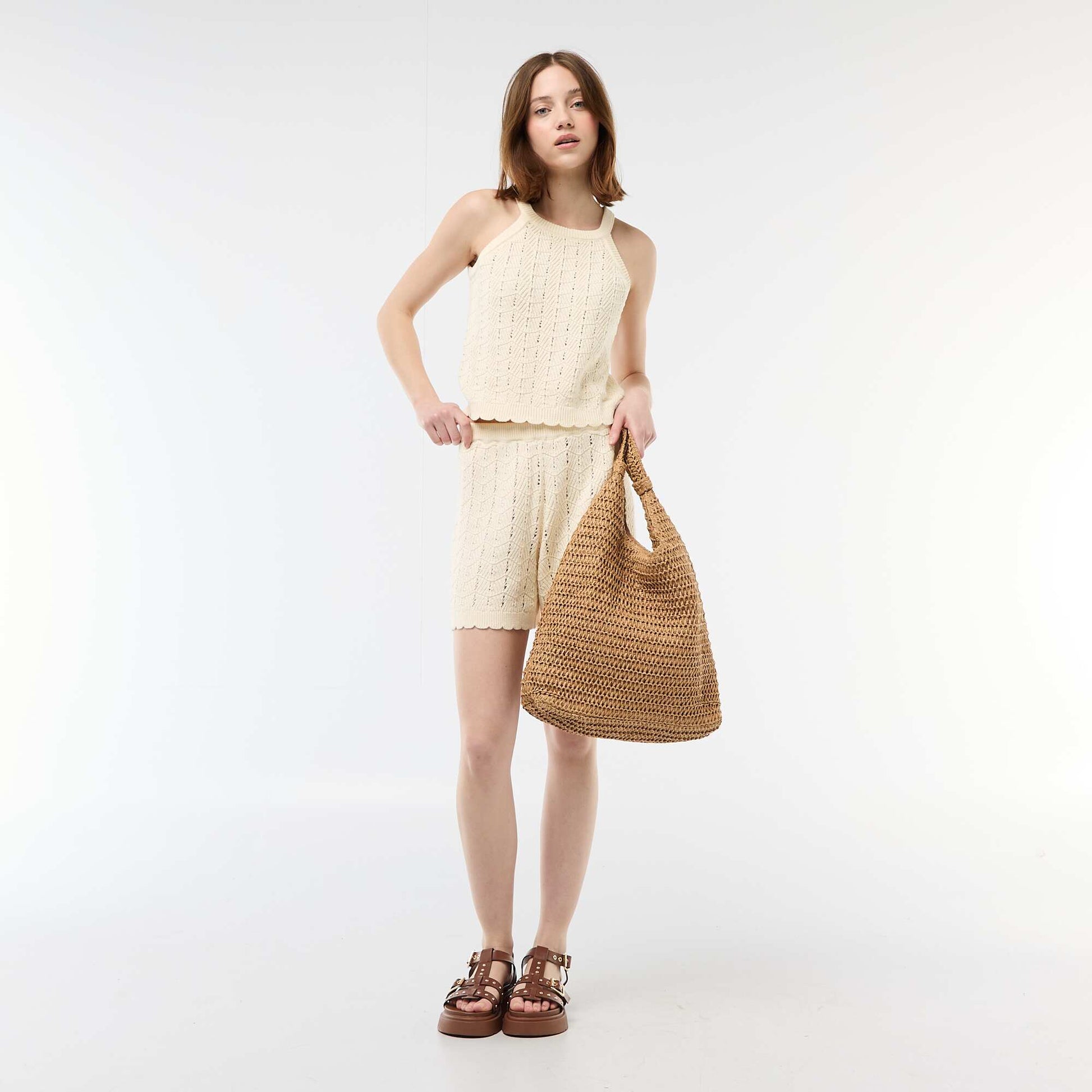 Short large en crochet BEIGE