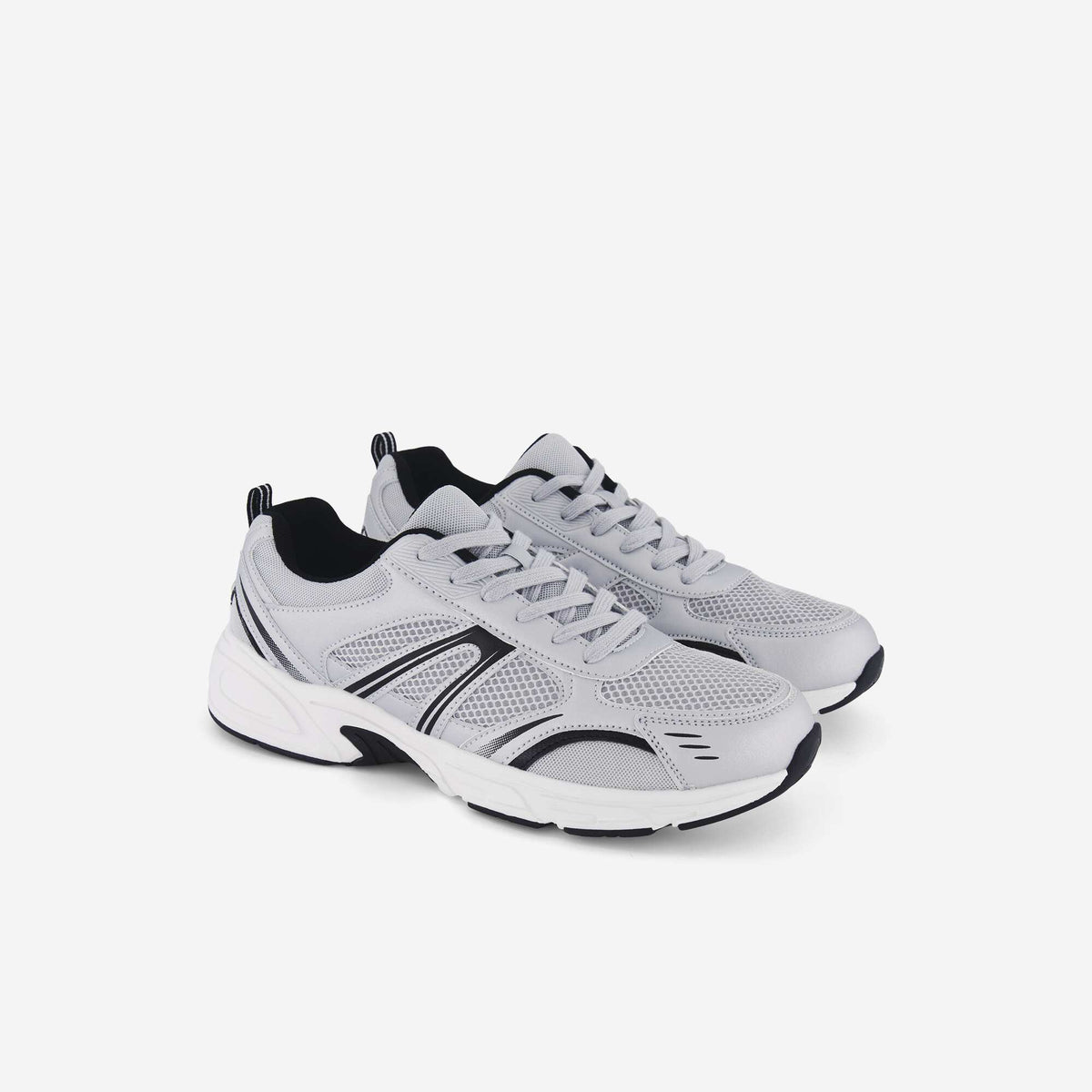 Baskets de sport en mesh GRIS