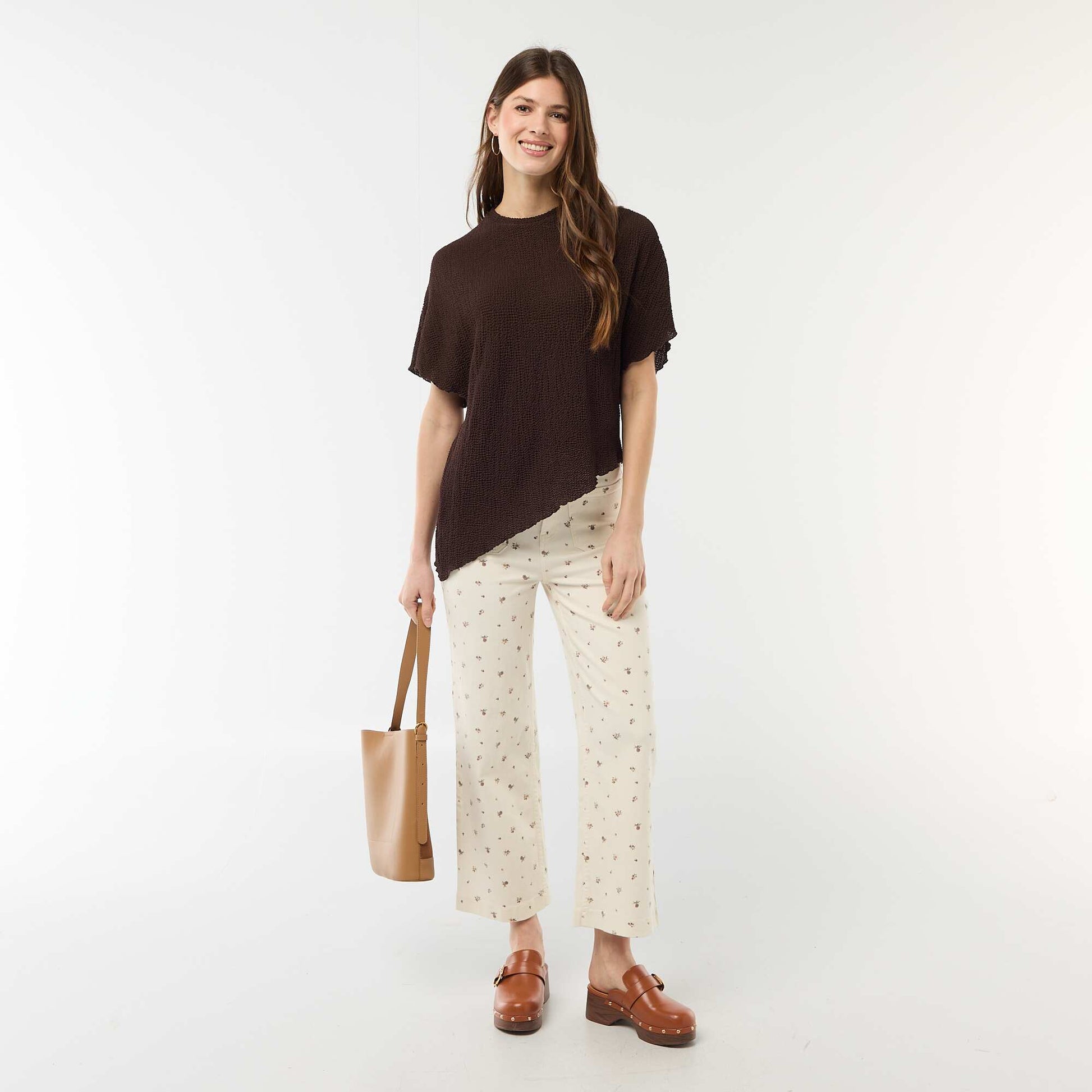 T-shirt en maille à base asymétrique MARRON