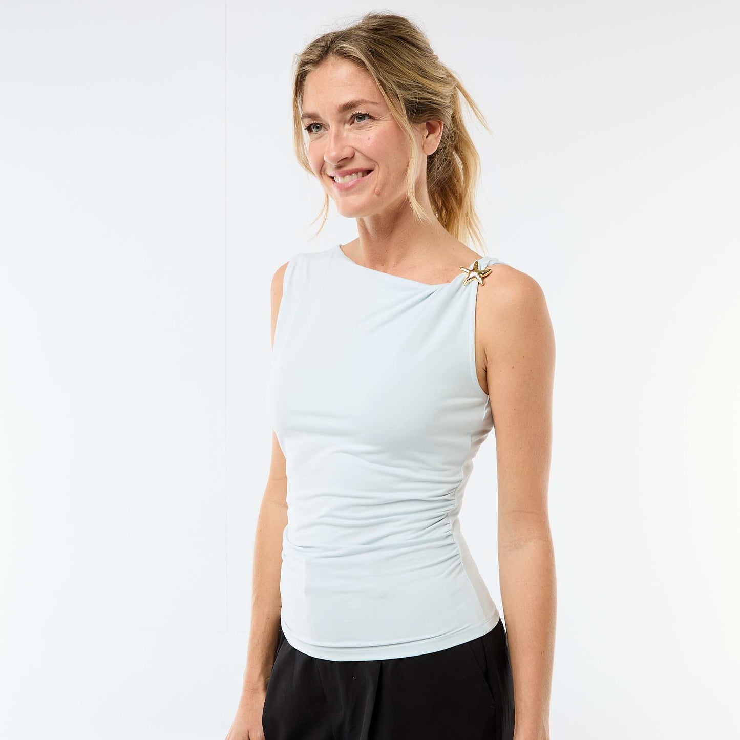 T-shirt stretch avec bijou doré BLEU