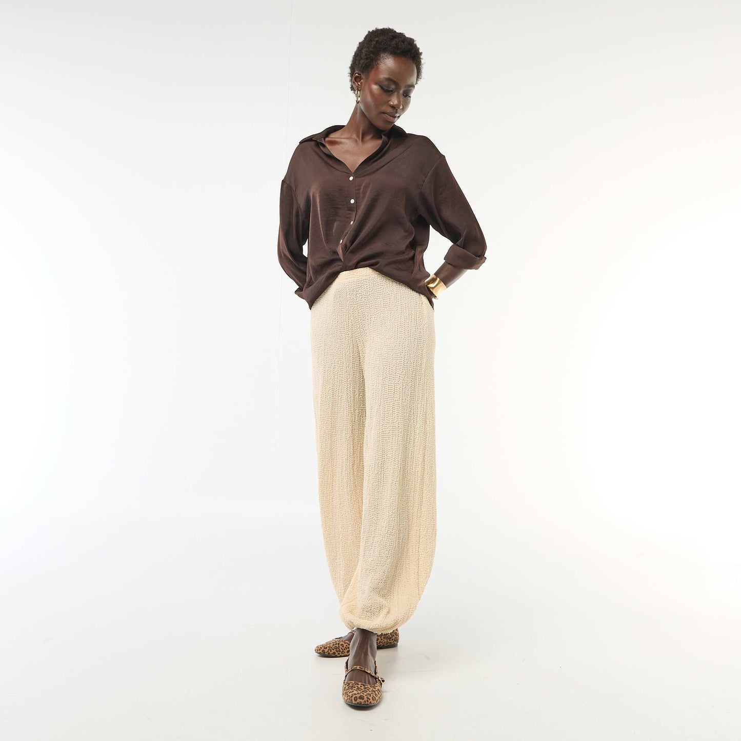 Pantalon en maille crinkle BEIGE
