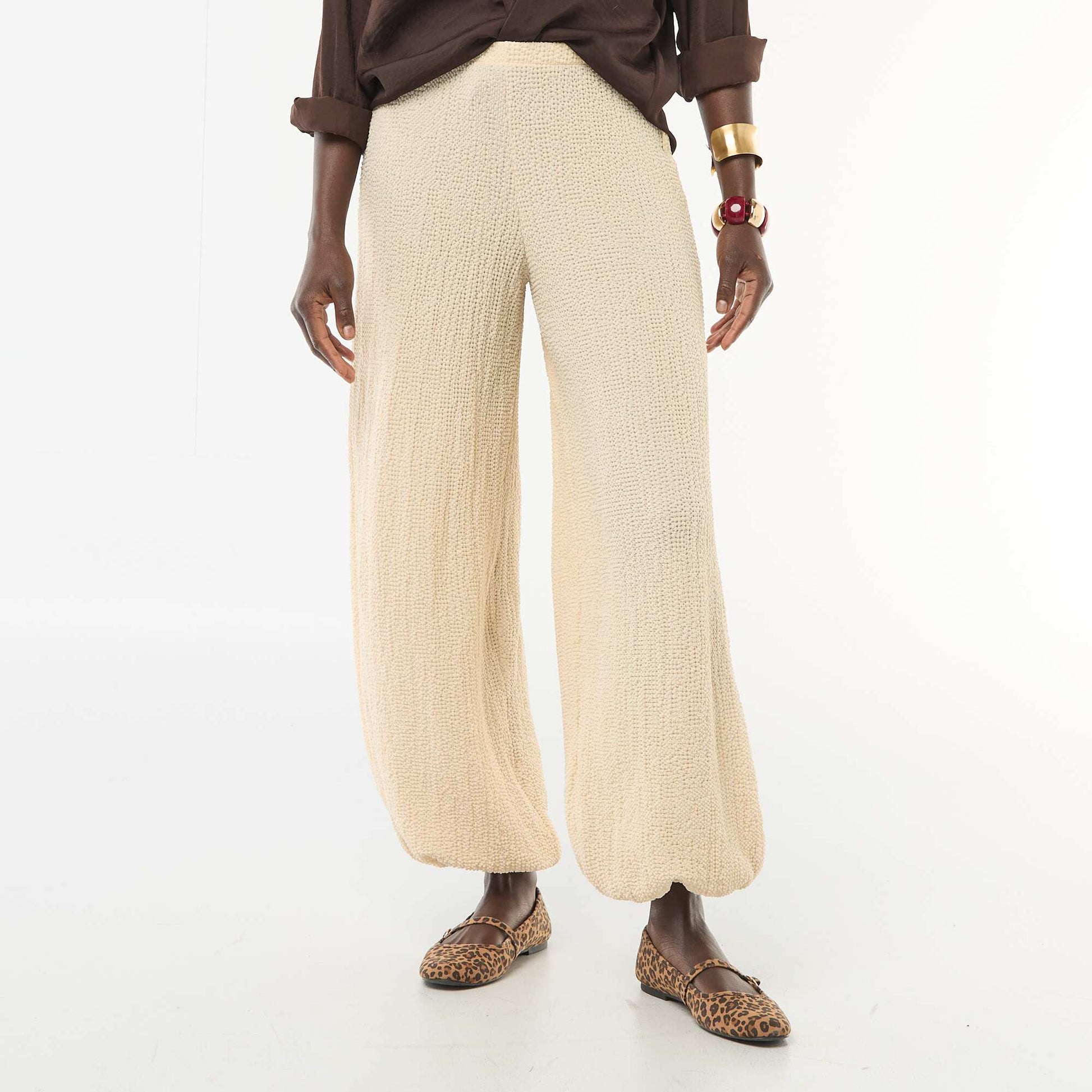 Pantalon en maille crinkle BEIGE