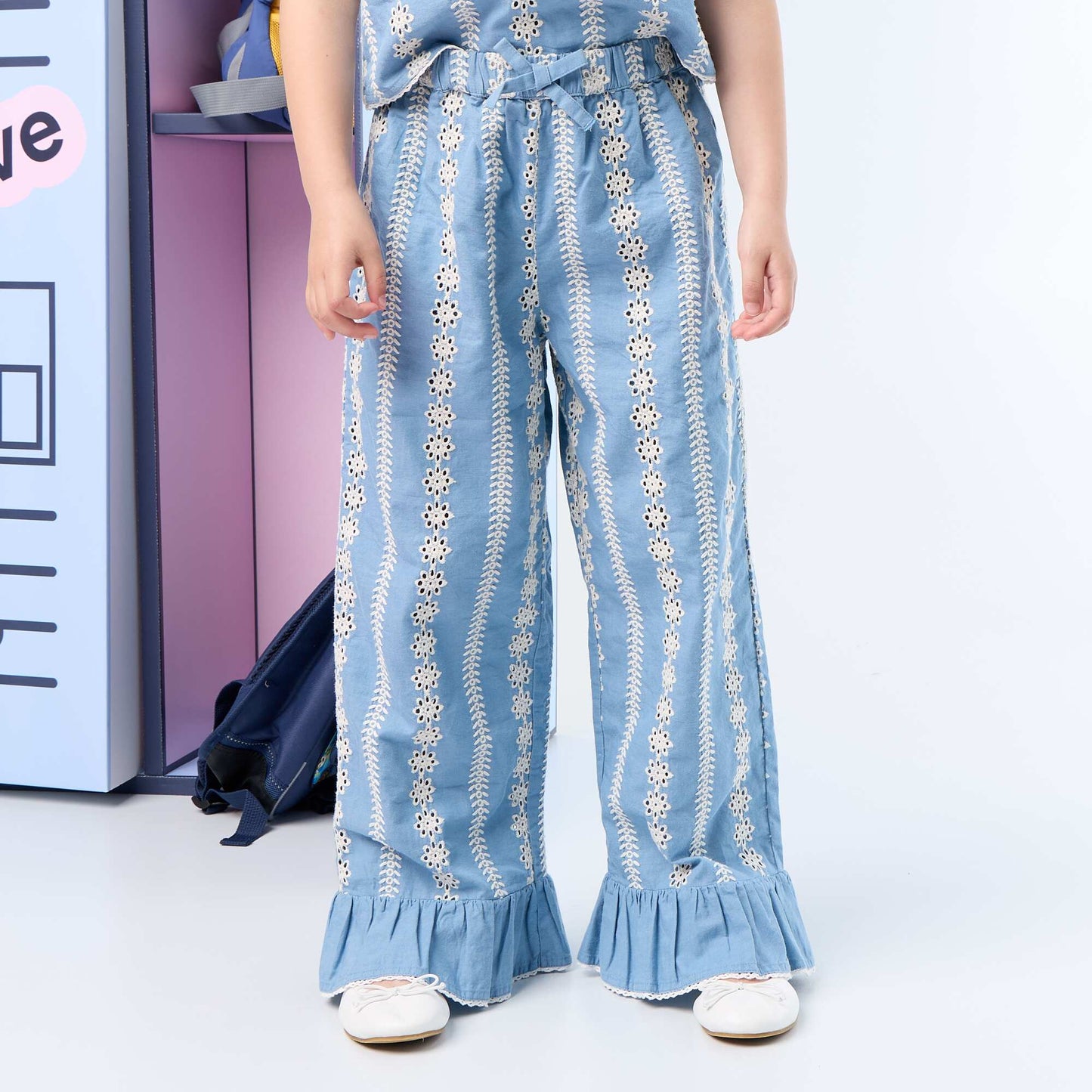 Pantalon large avec broderies anglaises BLEU