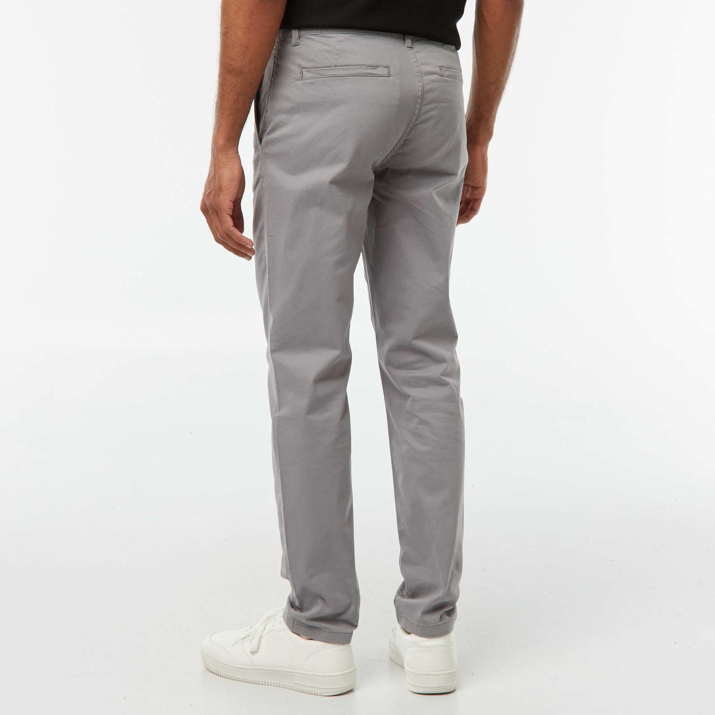 Pantalon chino slim GRIS