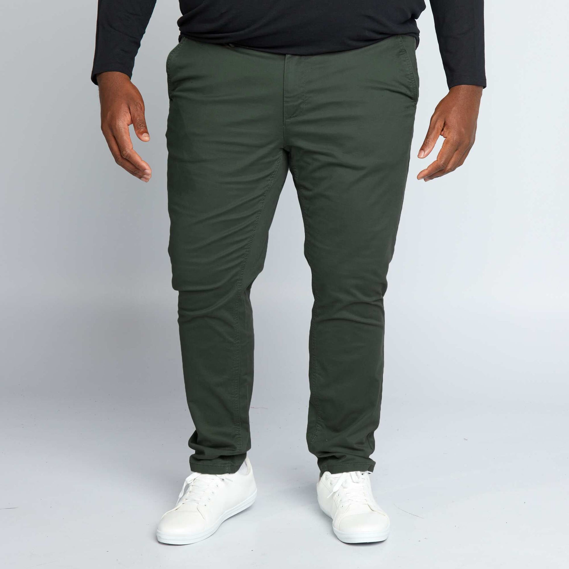Chino slim - L32 VERT FONCé
