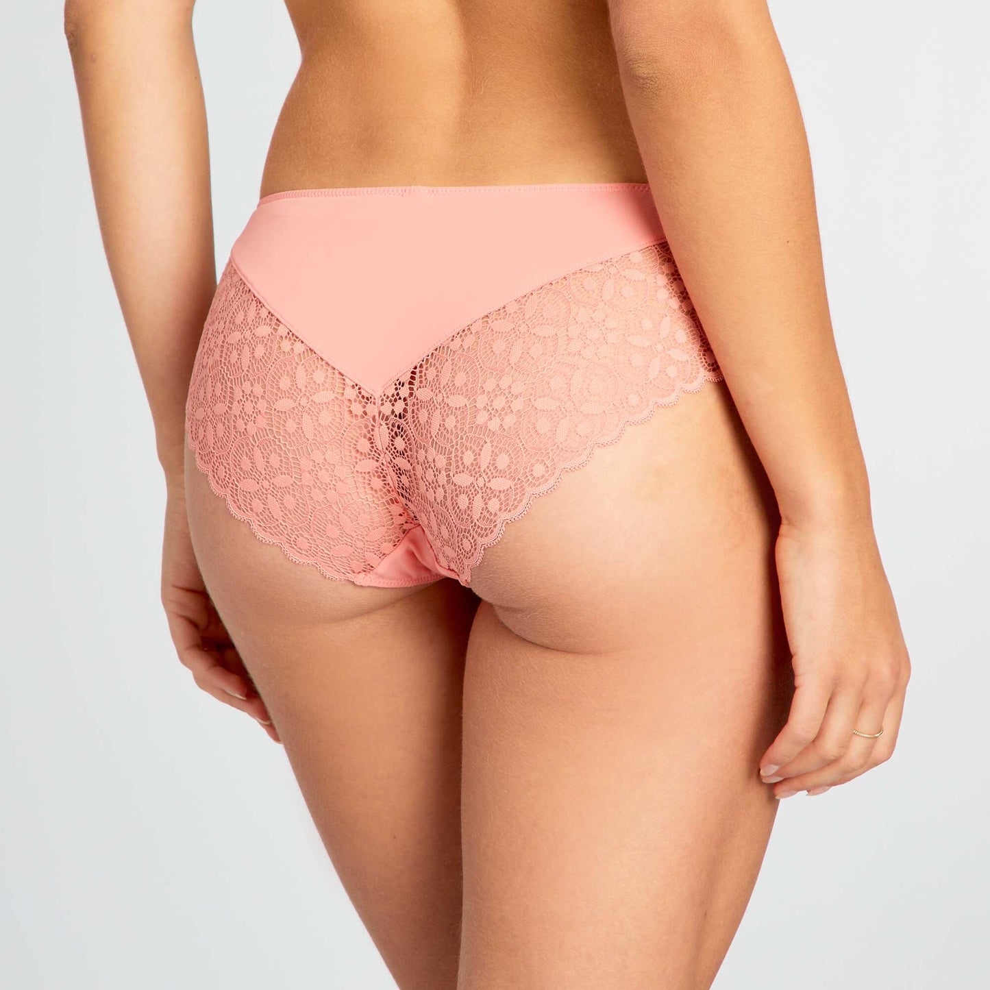 Culotte micro et dentelle Rose pêche