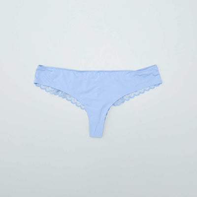 Tanga micro et dentelle Bleu violet