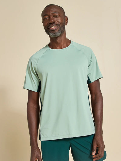 Tee-shirt de sport avec détail réfléchissant VERT