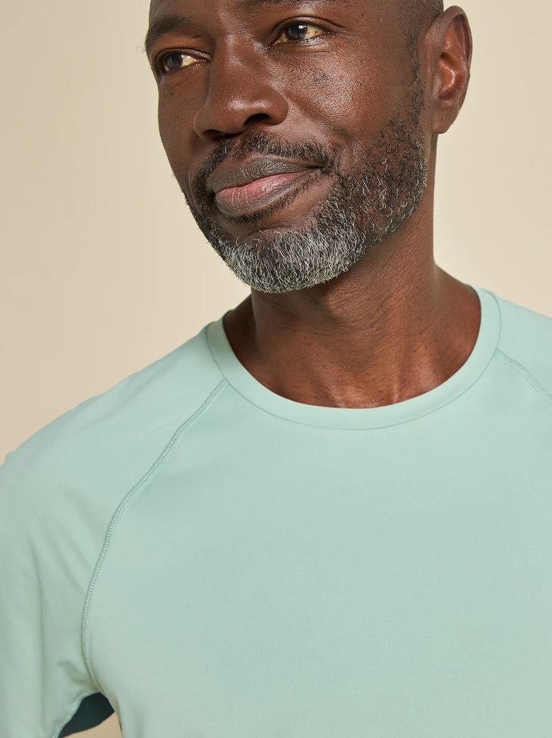Tee-shirt de sport avec détail réfléchissant VERT