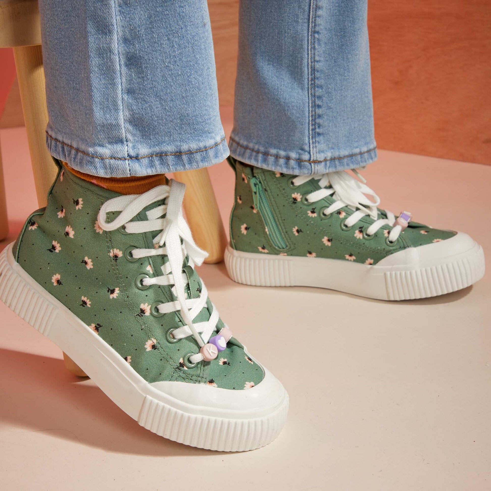 Baskets montantes en toile imprim fleurs